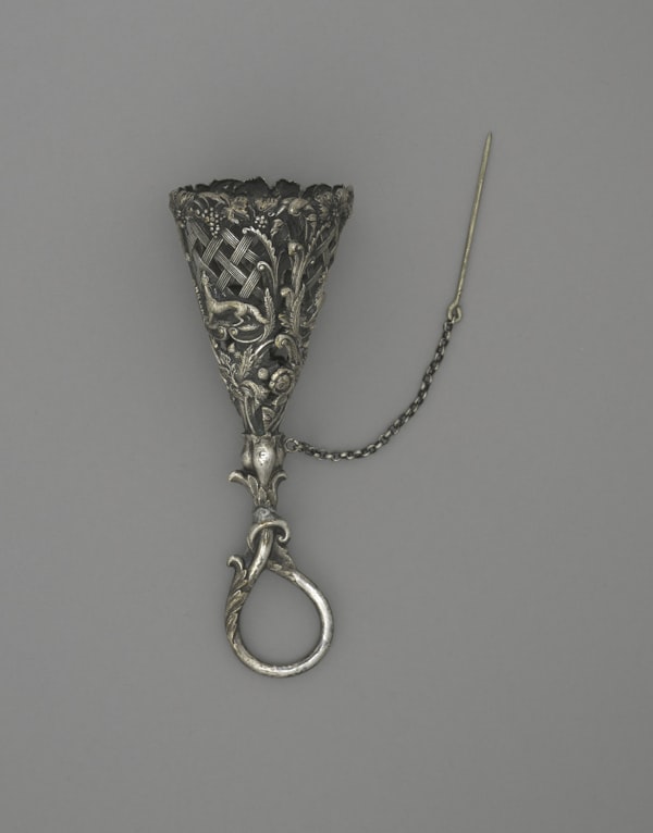 Silver filigree detail