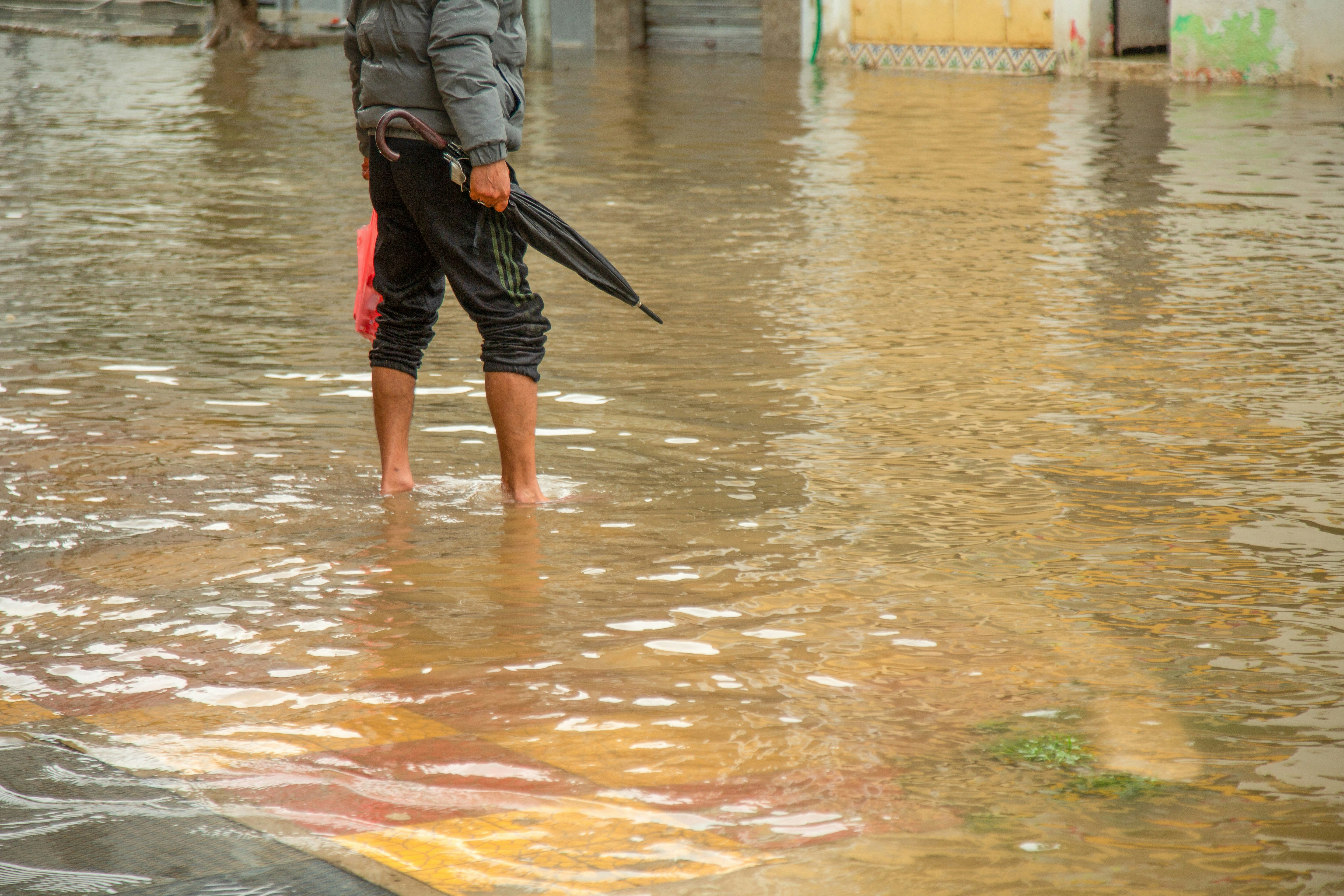 Washer Emergency Kit: Tools and Gadgets to Keep in the Laundry Room (Including a Wet‑Dry Vac)