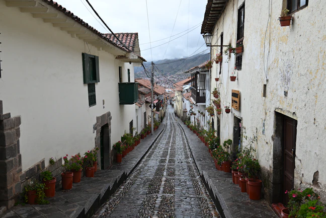 16-Day Ecuador Luxury Itinerary: Galapagos & Cloud Forest