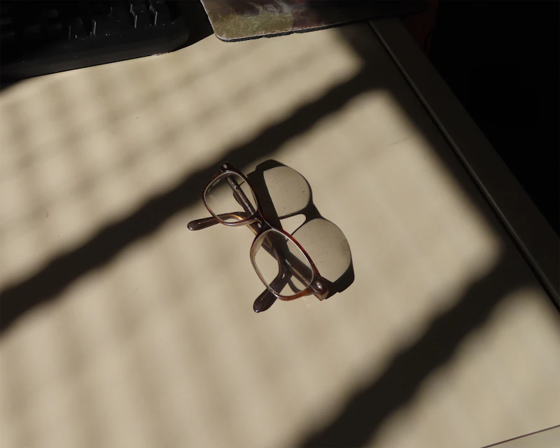 Glasses in natural light, style reference