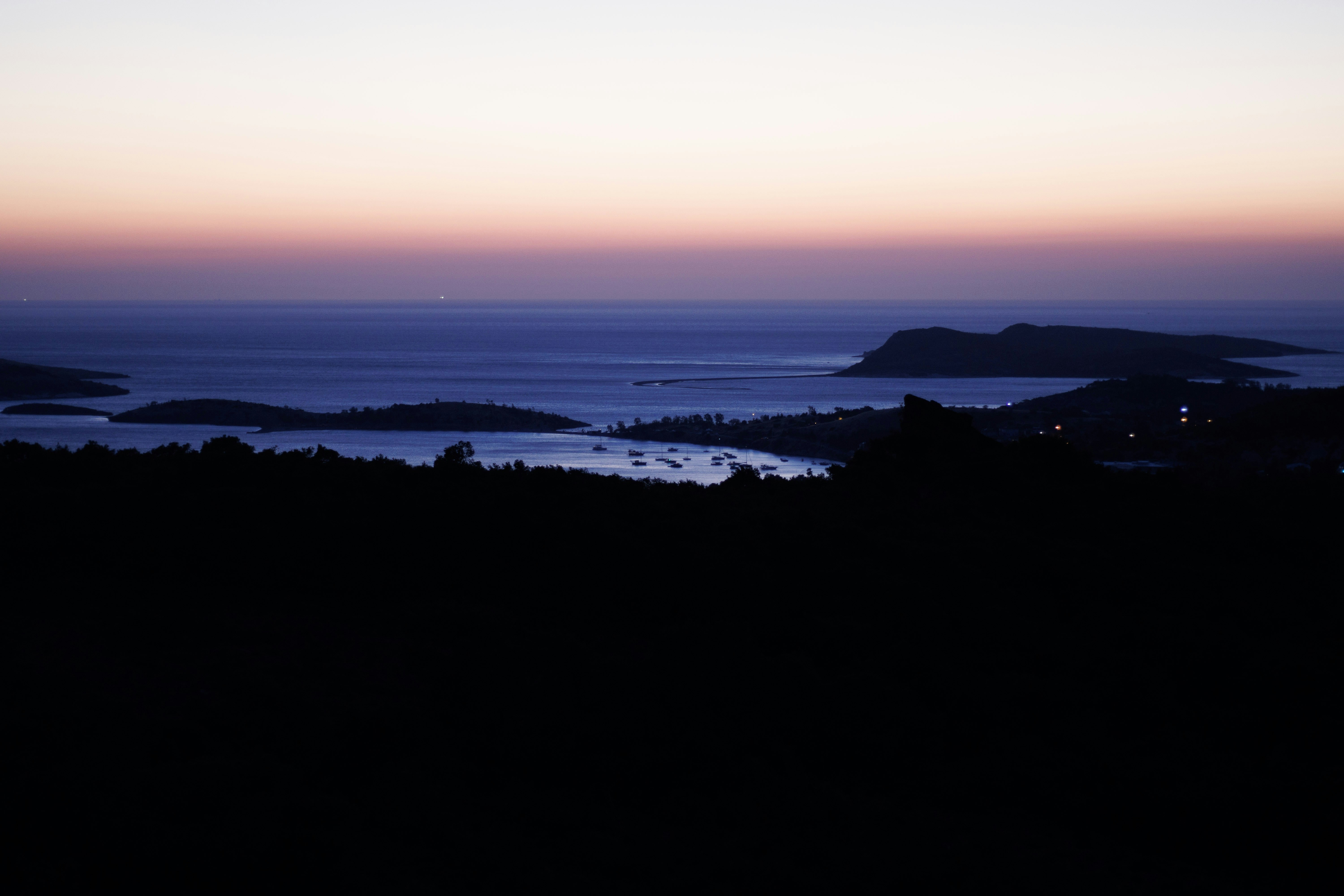 Photo by mustafayigitt