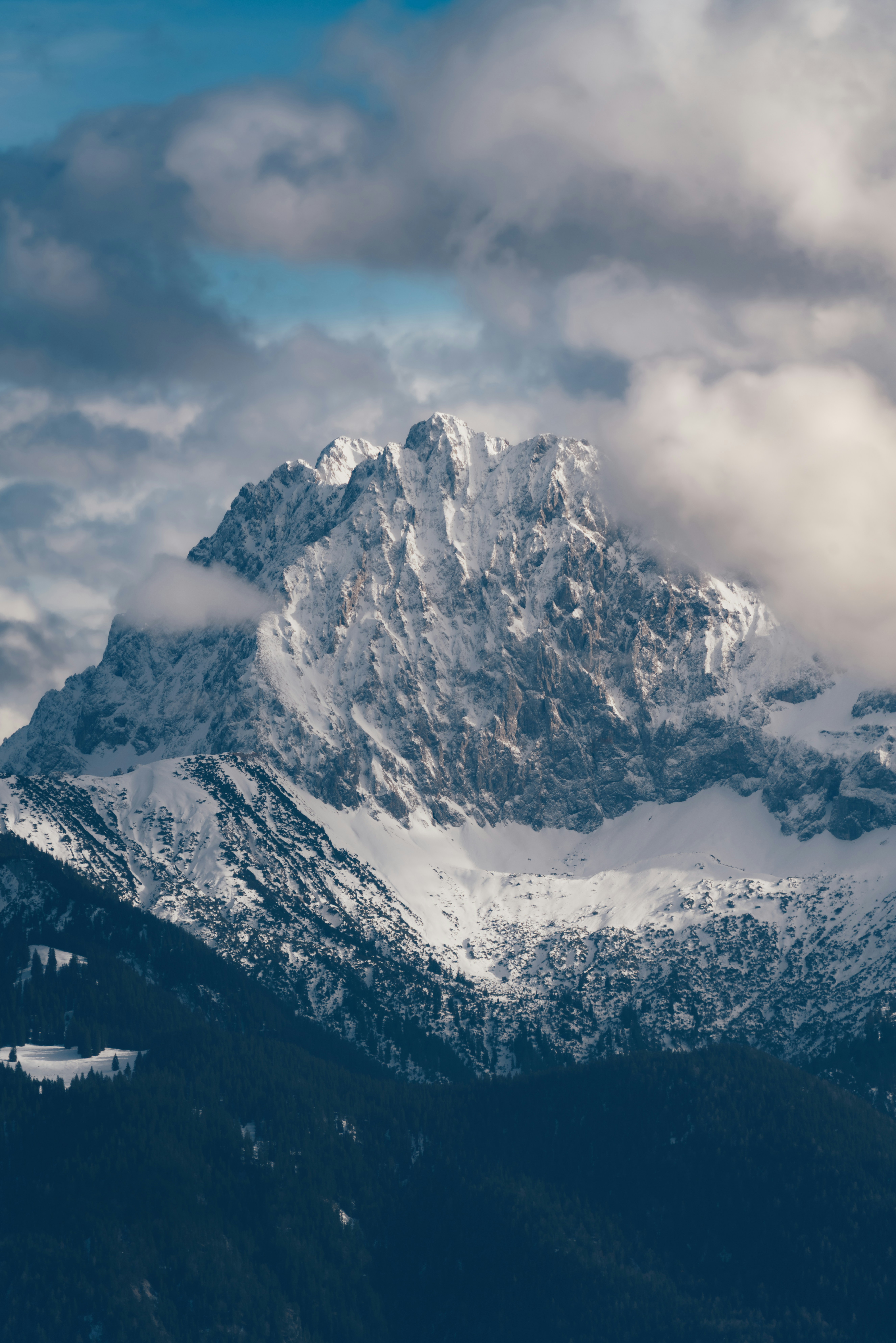 Photo by danielsessler