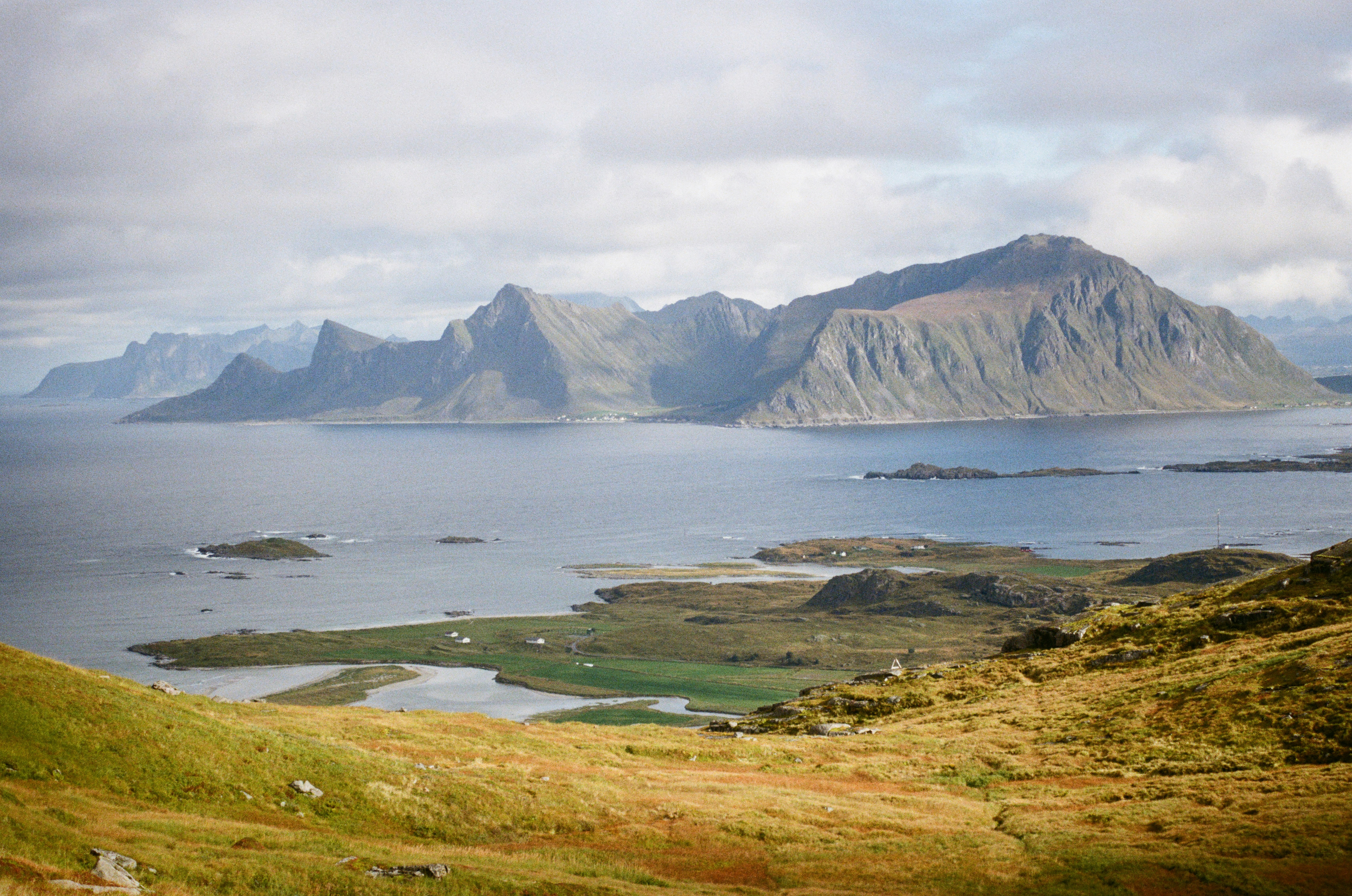 Photo by bernhardbar