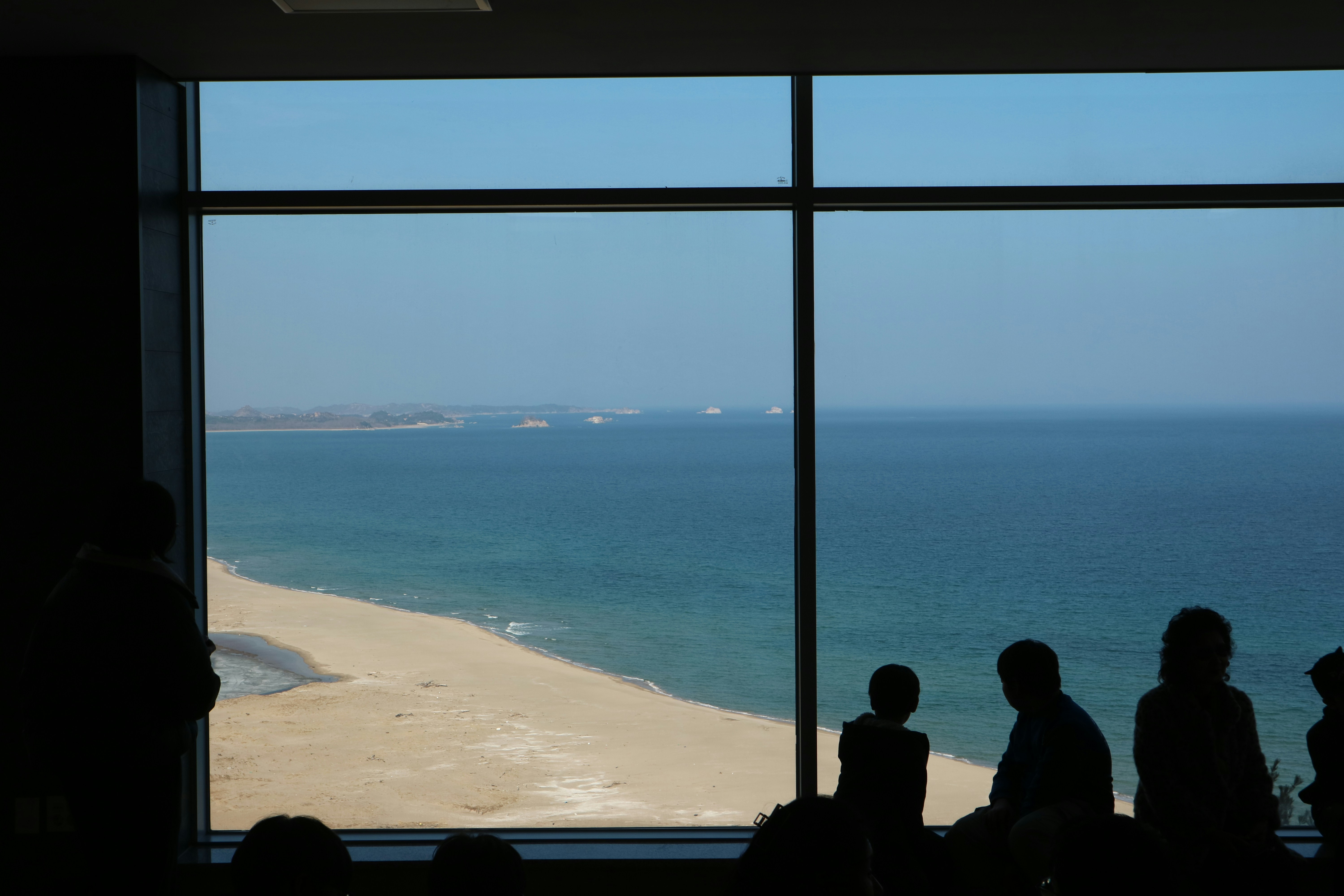 Photo by partofworld