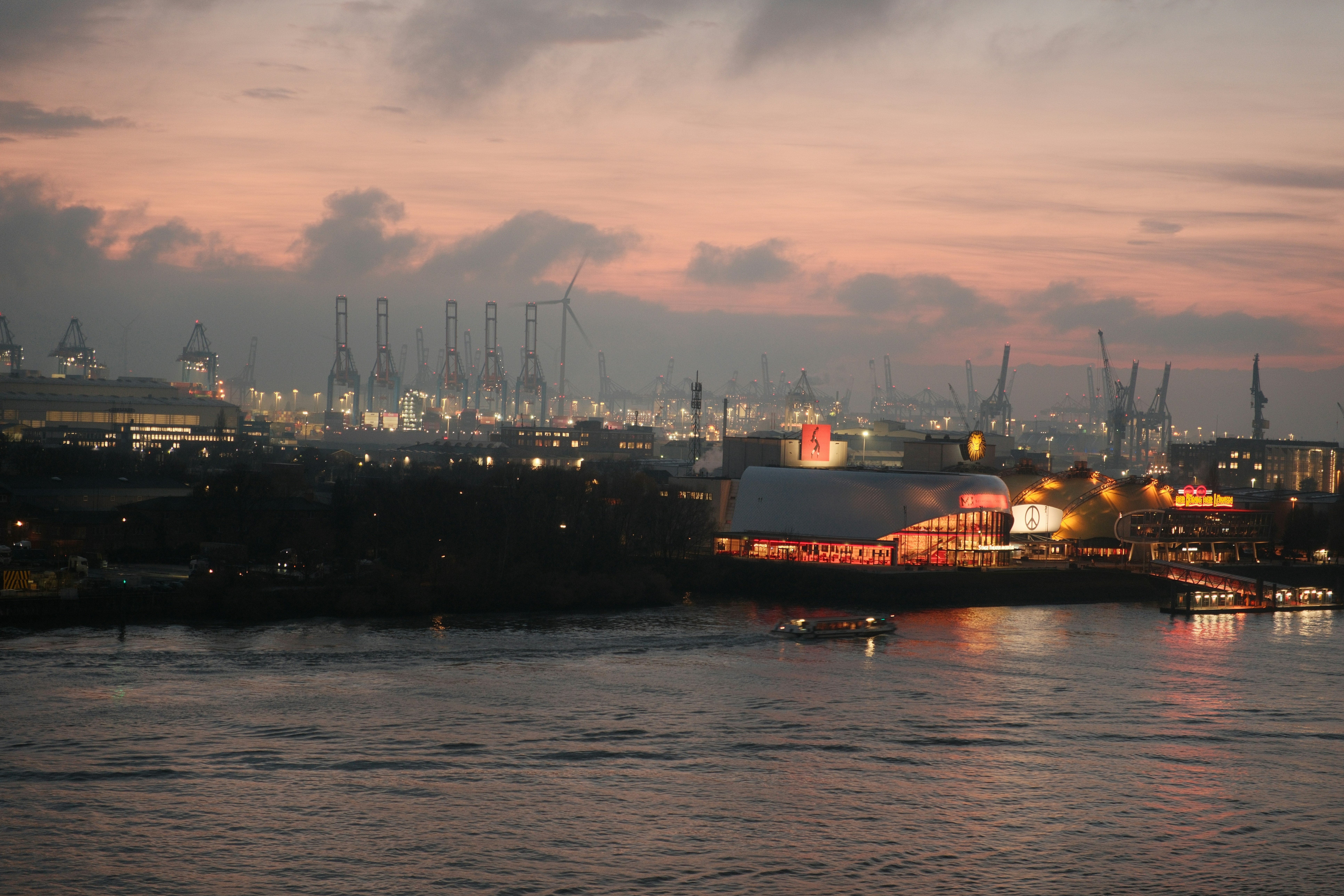 Freeports and Investment Zones: Early Results from the UK Experiment