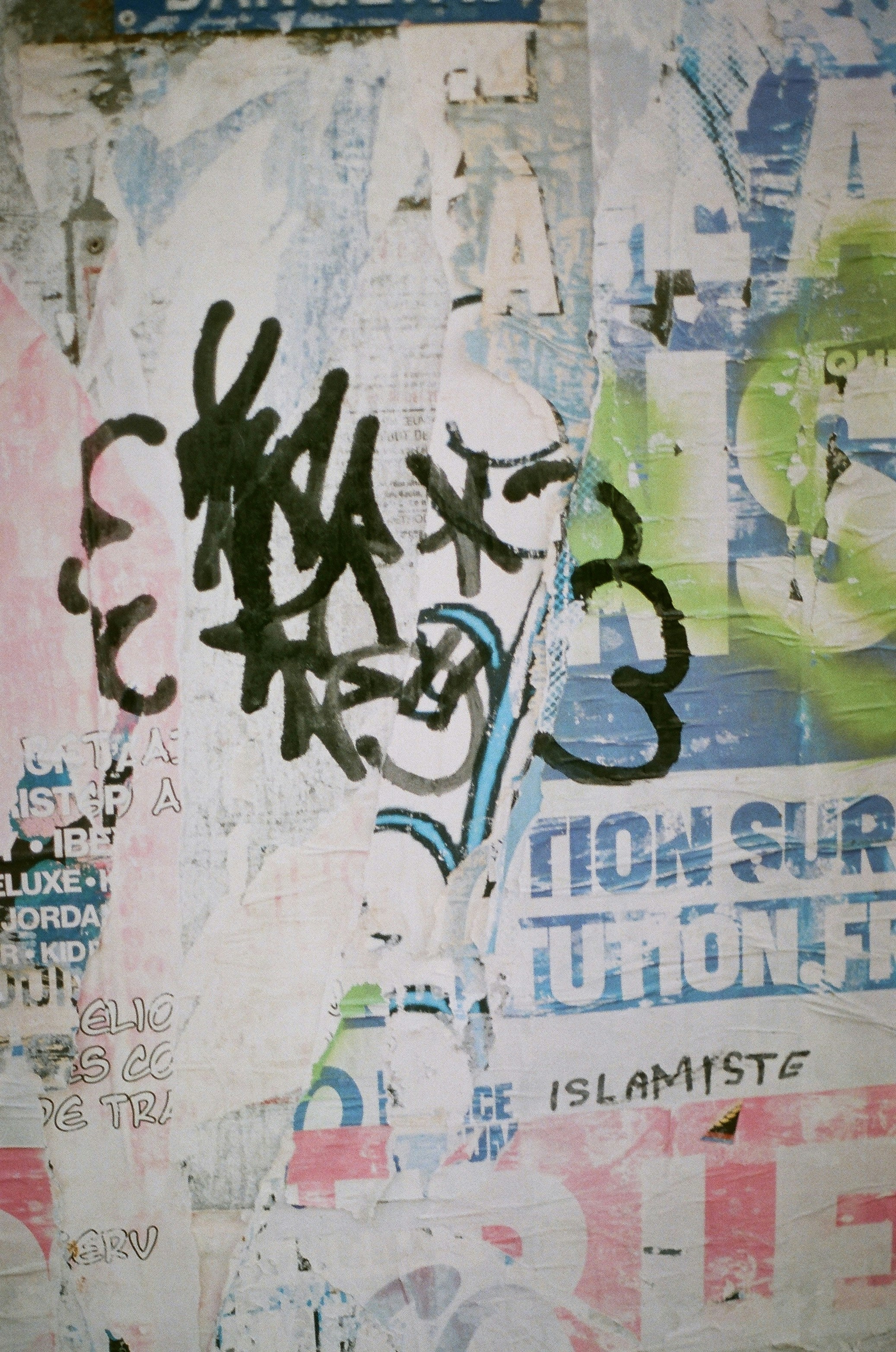 Photo by aucoeurdumonstre