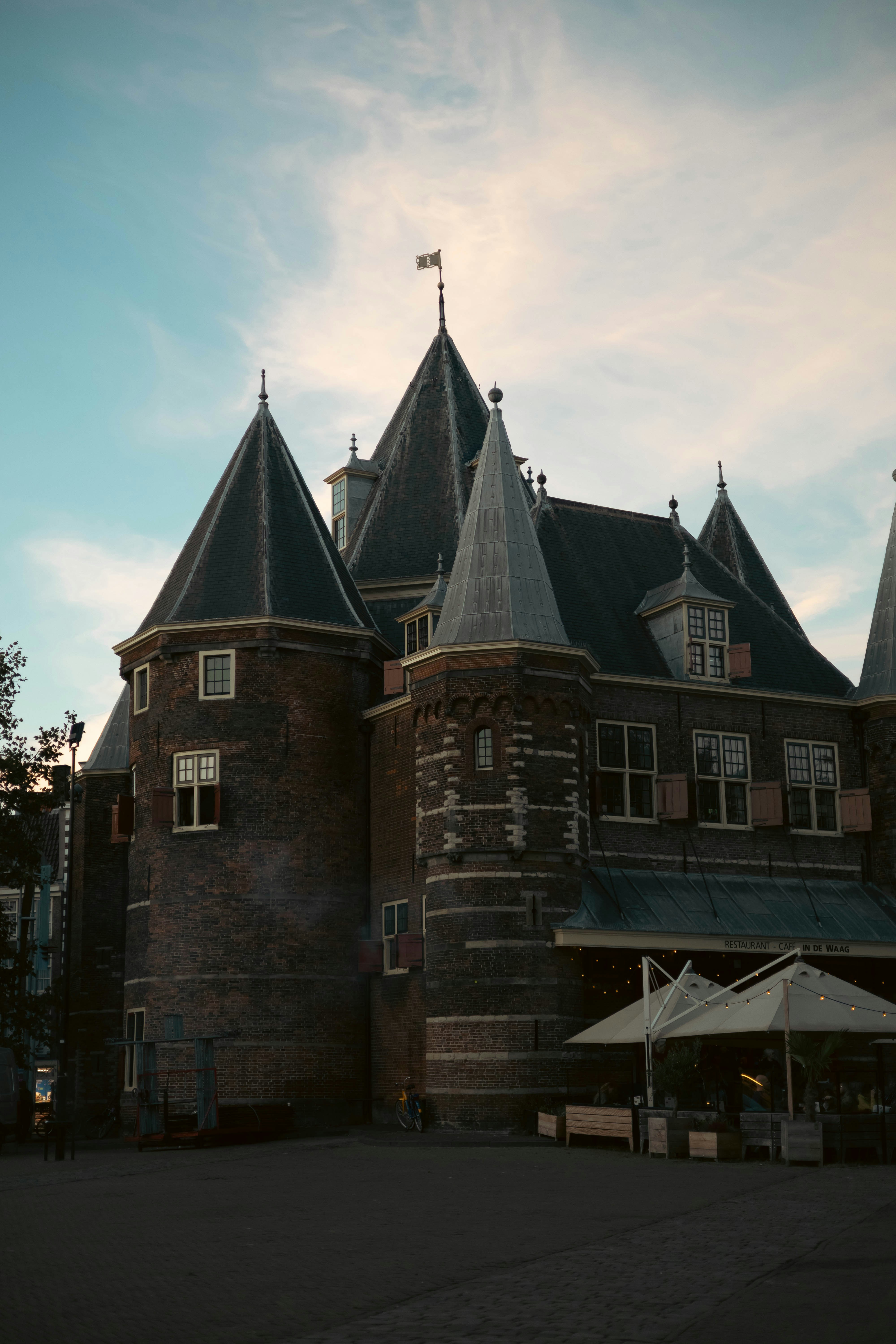 elegant dutch wedding venue, wallpaper, Average Cost of a Wedding in the Netherlands: 2024 Budget Guide 4