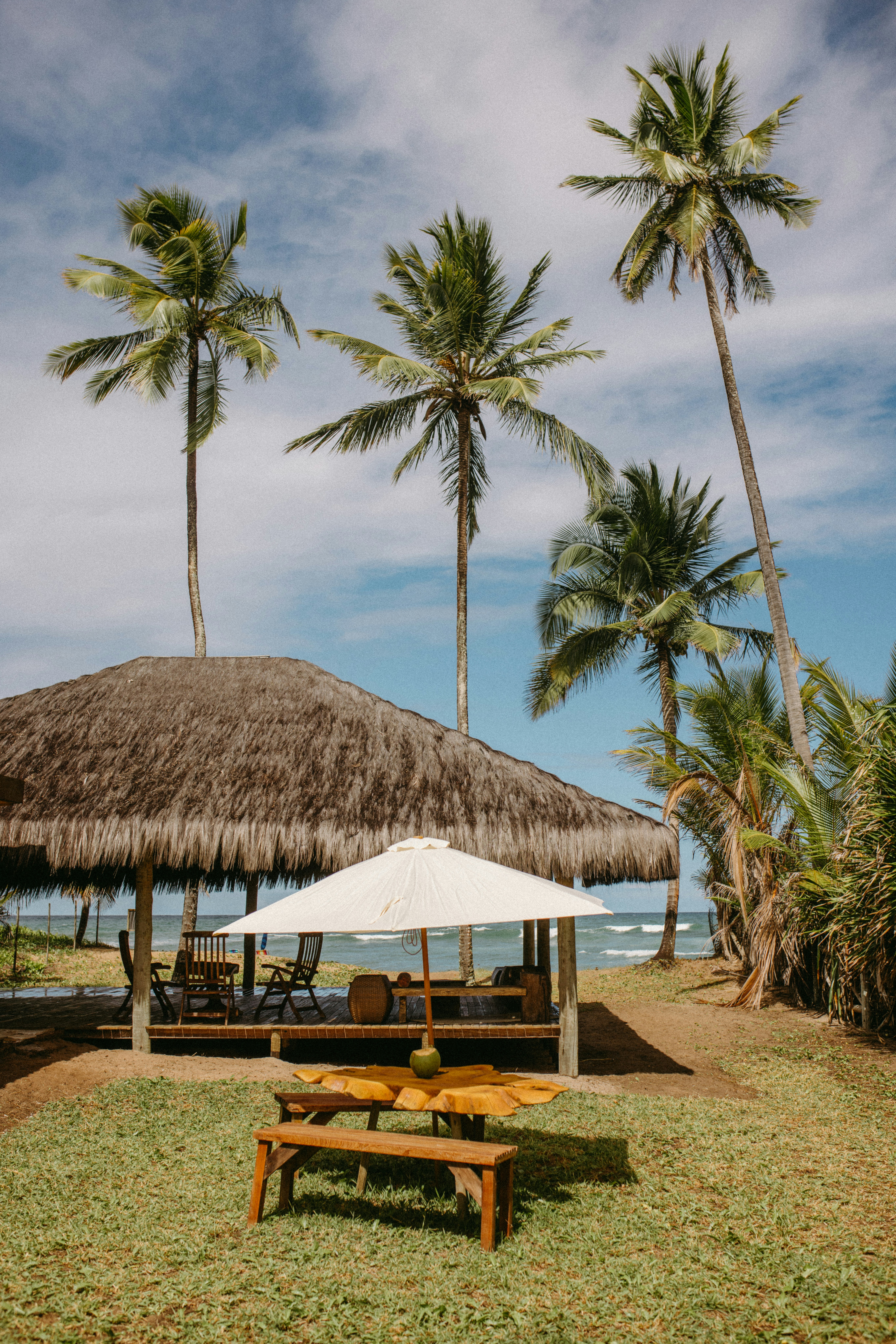 Photo by jonathanborba