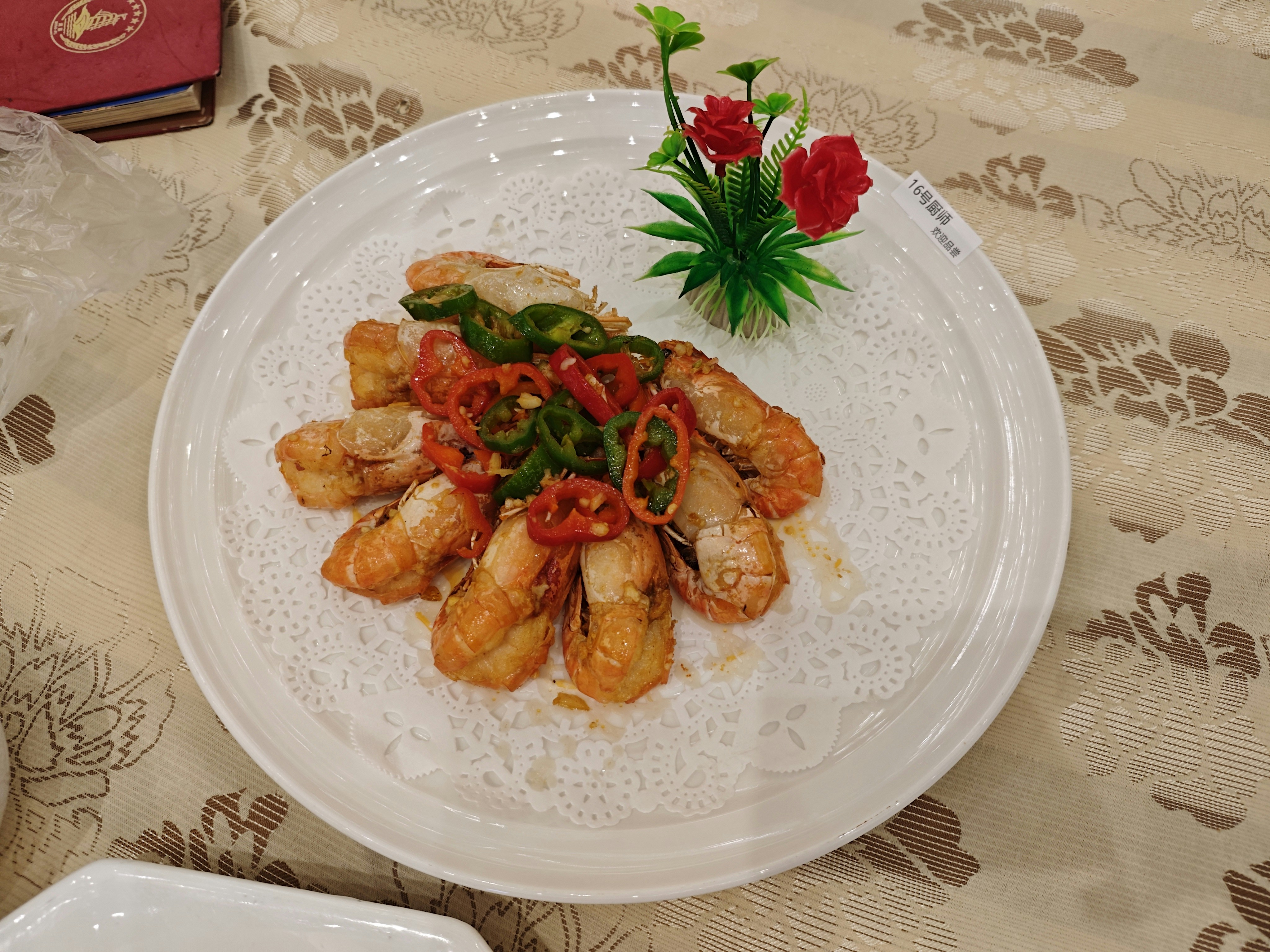 Wrap Integral de Revuelto de Tofu con Cúrcuma y Pimientos