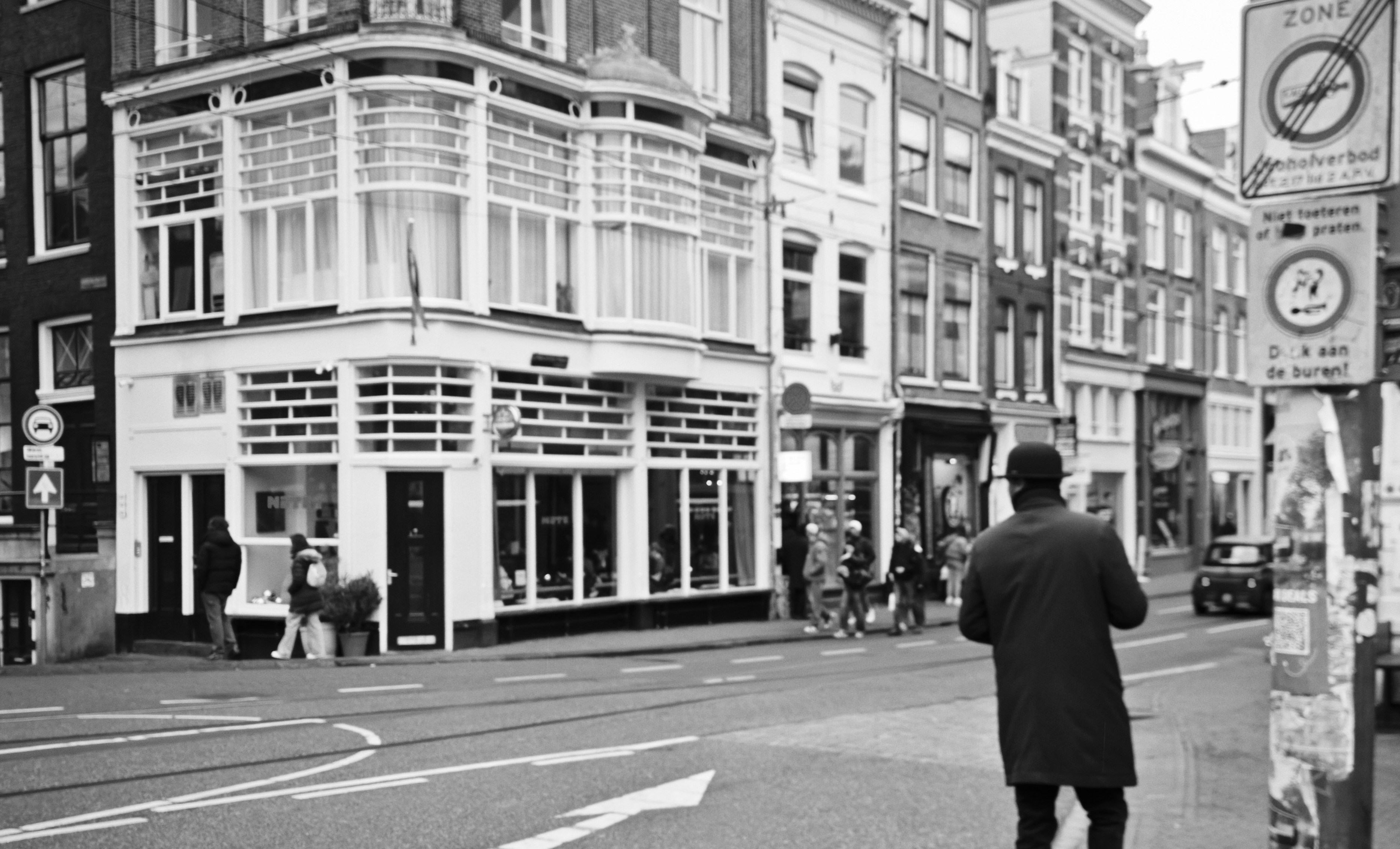 Photo by lapuertagela