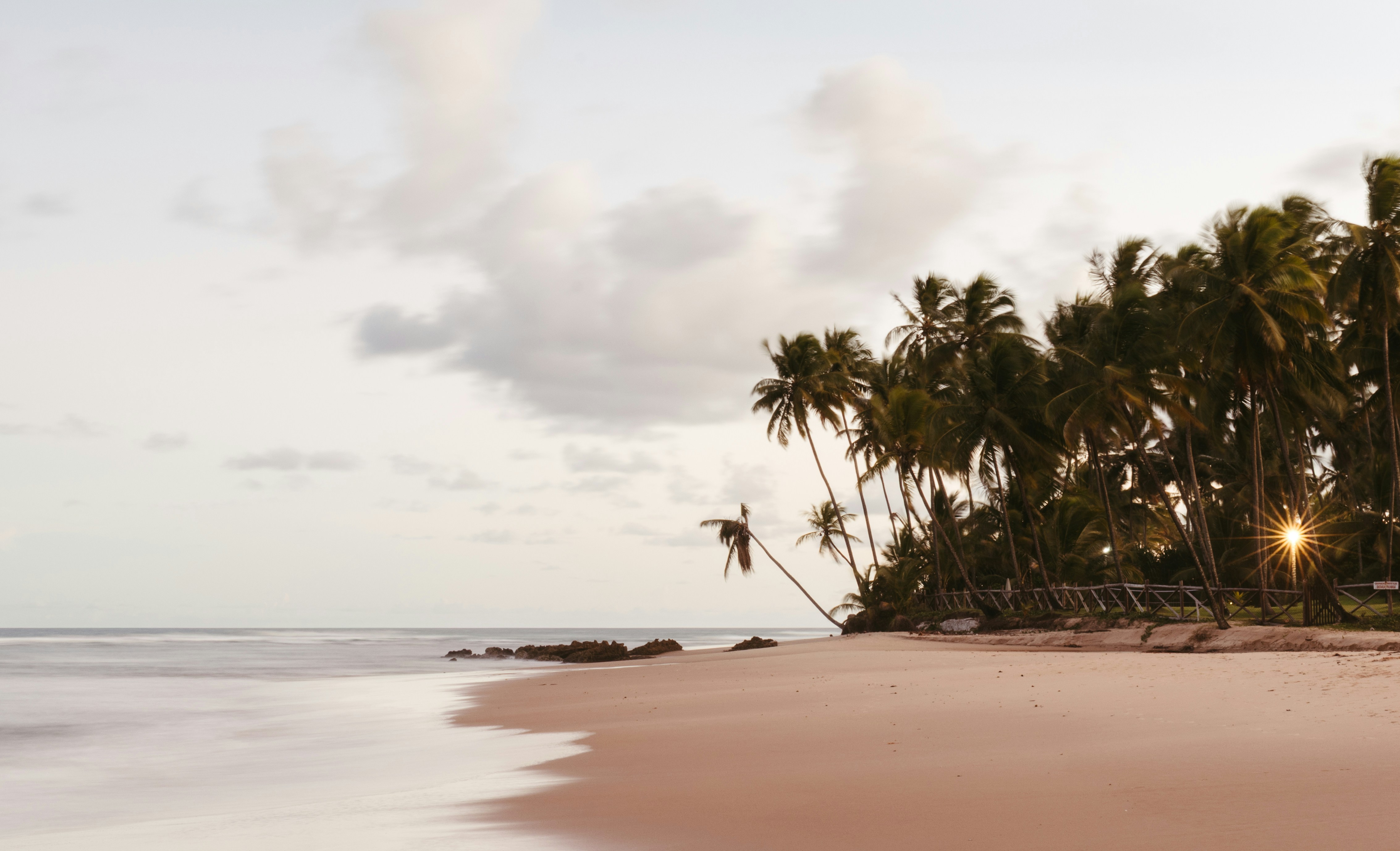 Photo by jonathanborba