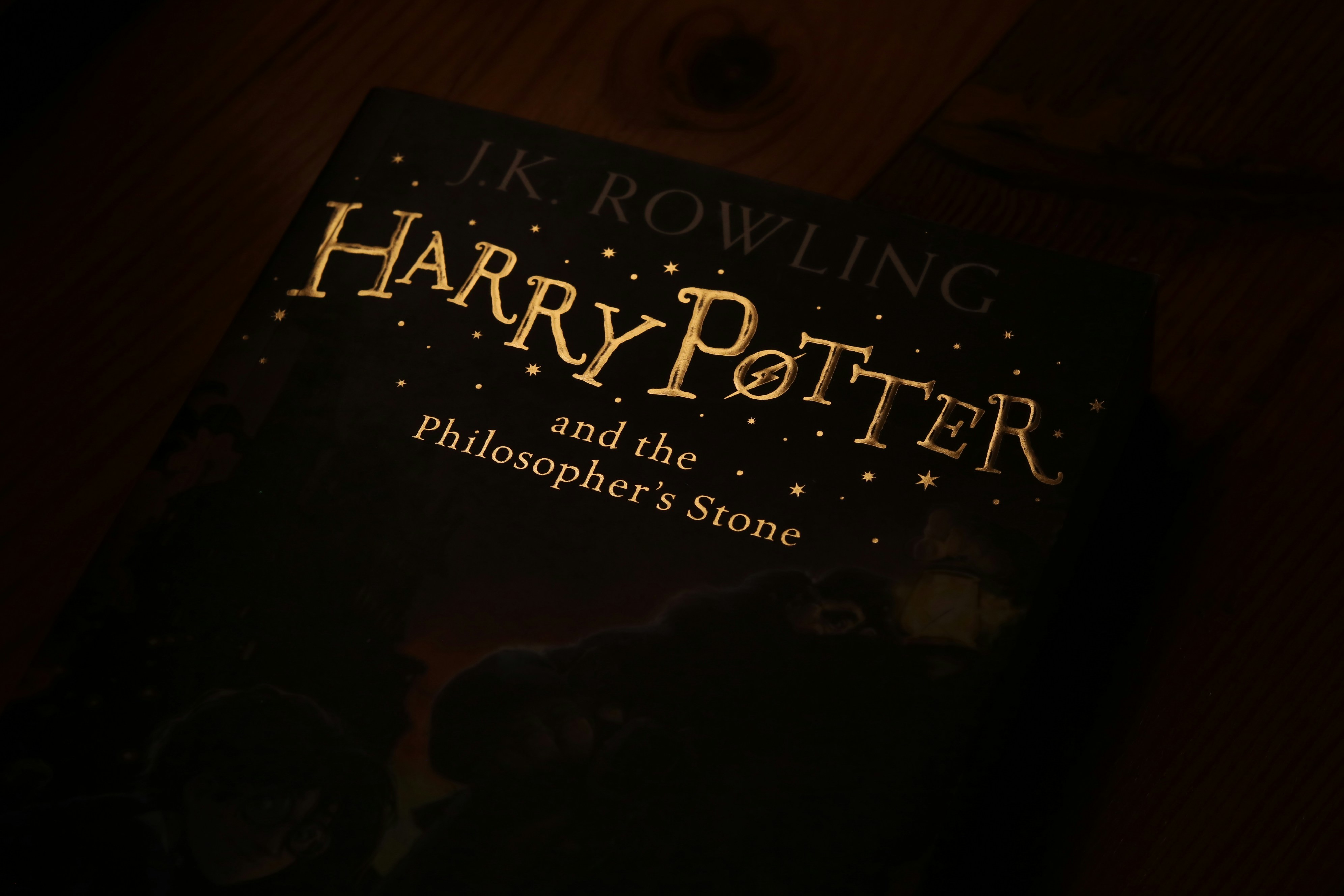 Harry Potter und der Stein der Wijzen Buchcover