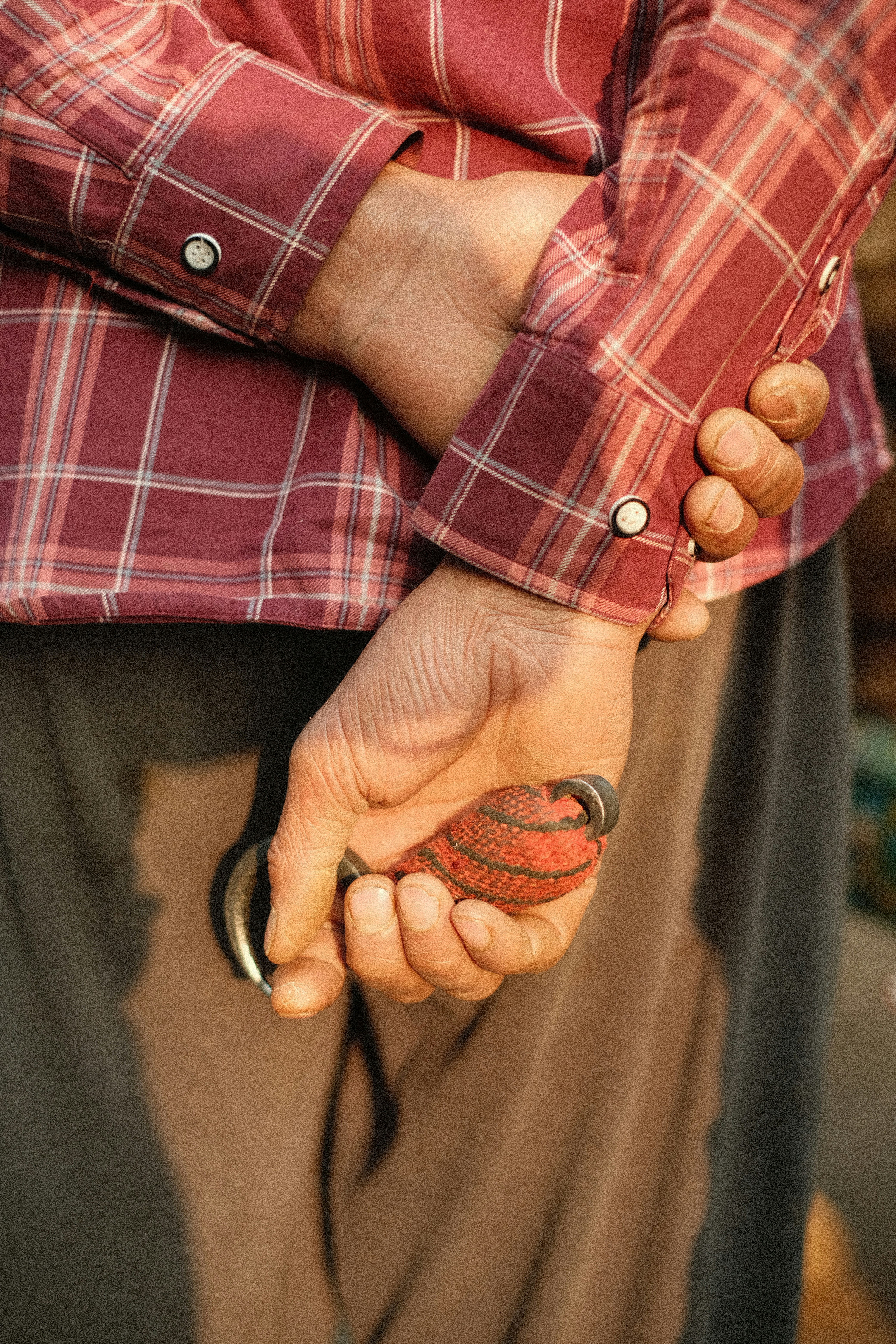 red skin texture, wallpaper, Bintik Merah di Telapak Tangan, Ini Penyebabnya 6