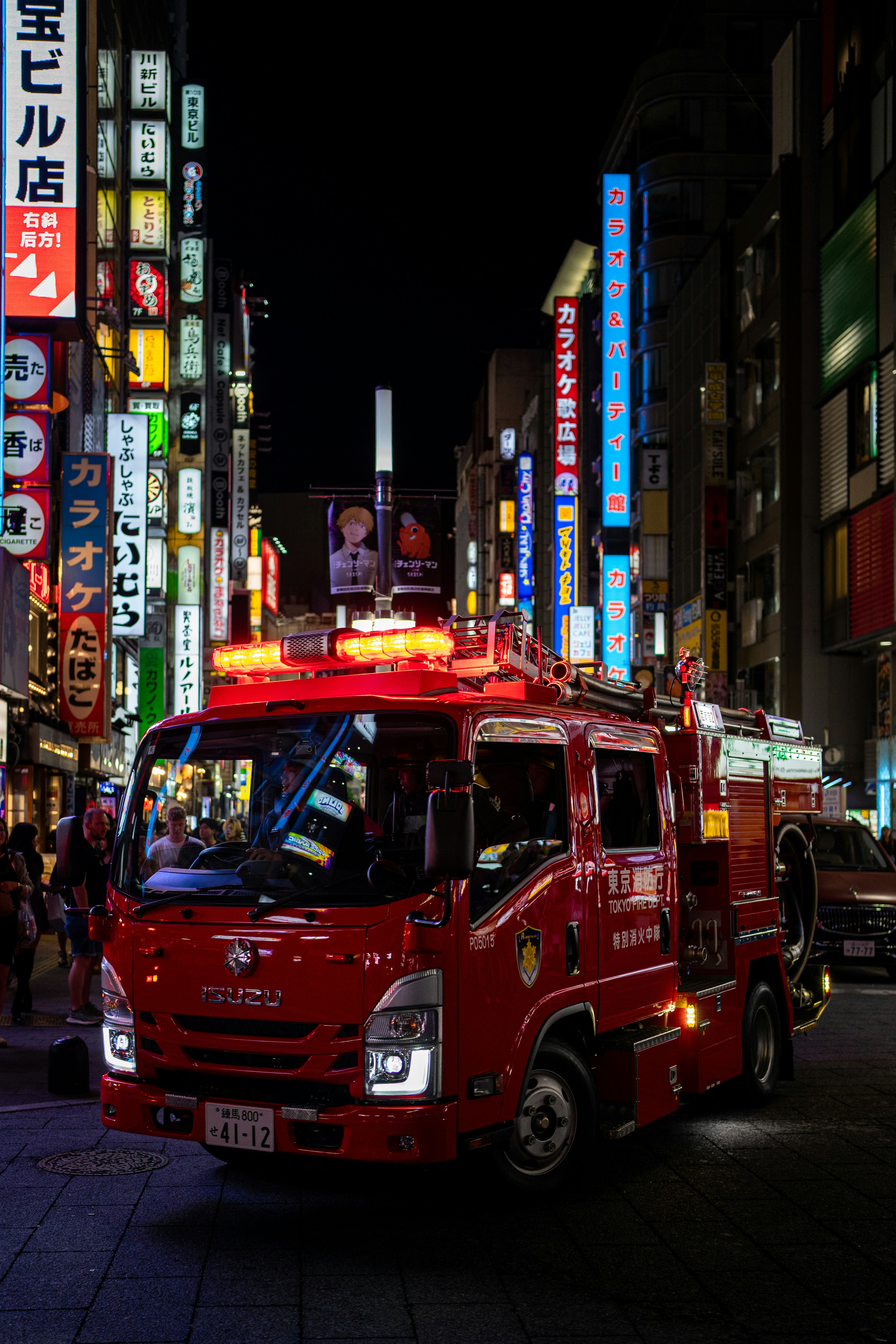 japanese truck neon lights, wallpaper, Dekotora: The Art of Japanese Lighted Trucks 1