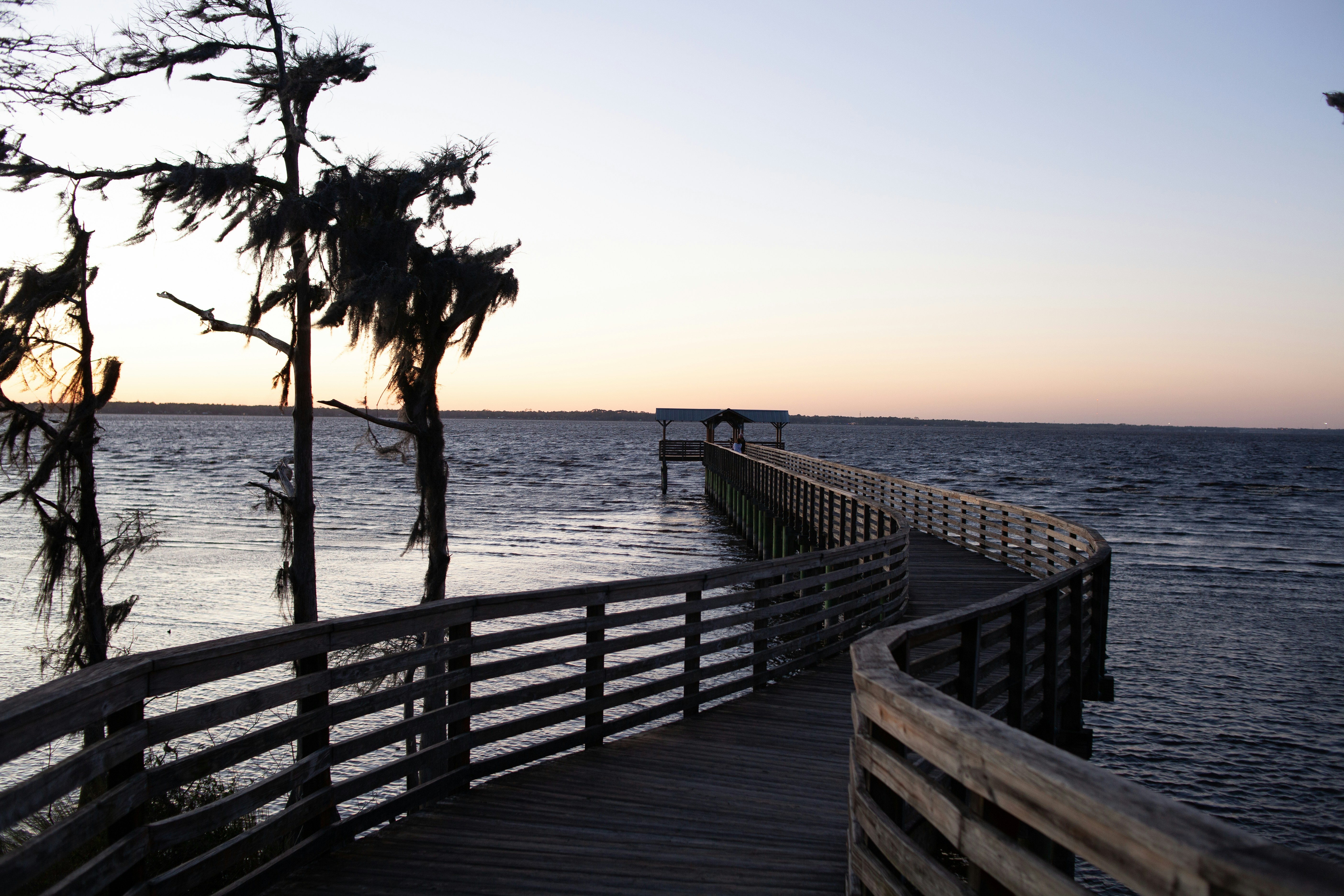 Photo by frontspace101