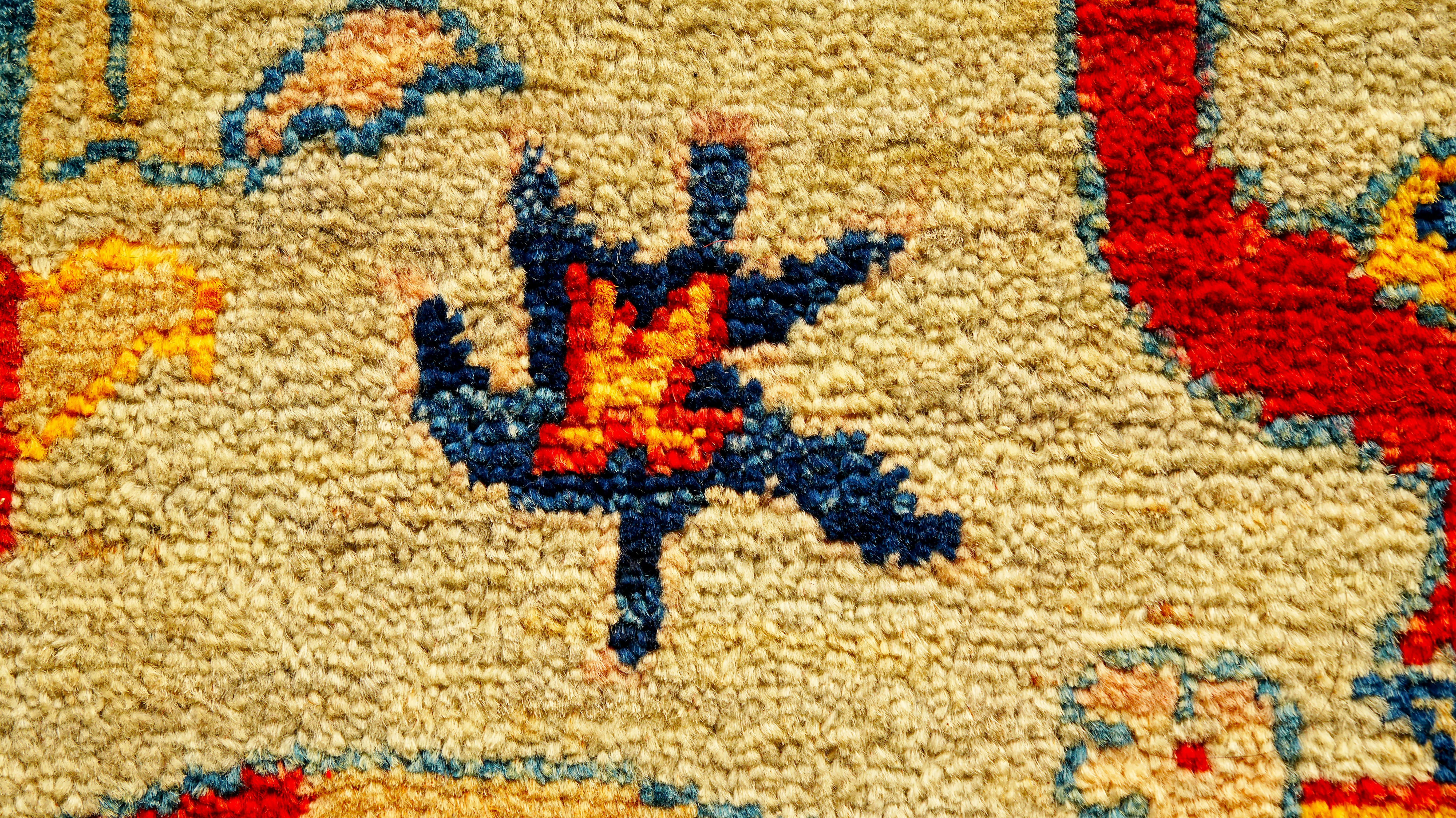 Crafting Your Dream Space: Custom Rugs for Unique Homes