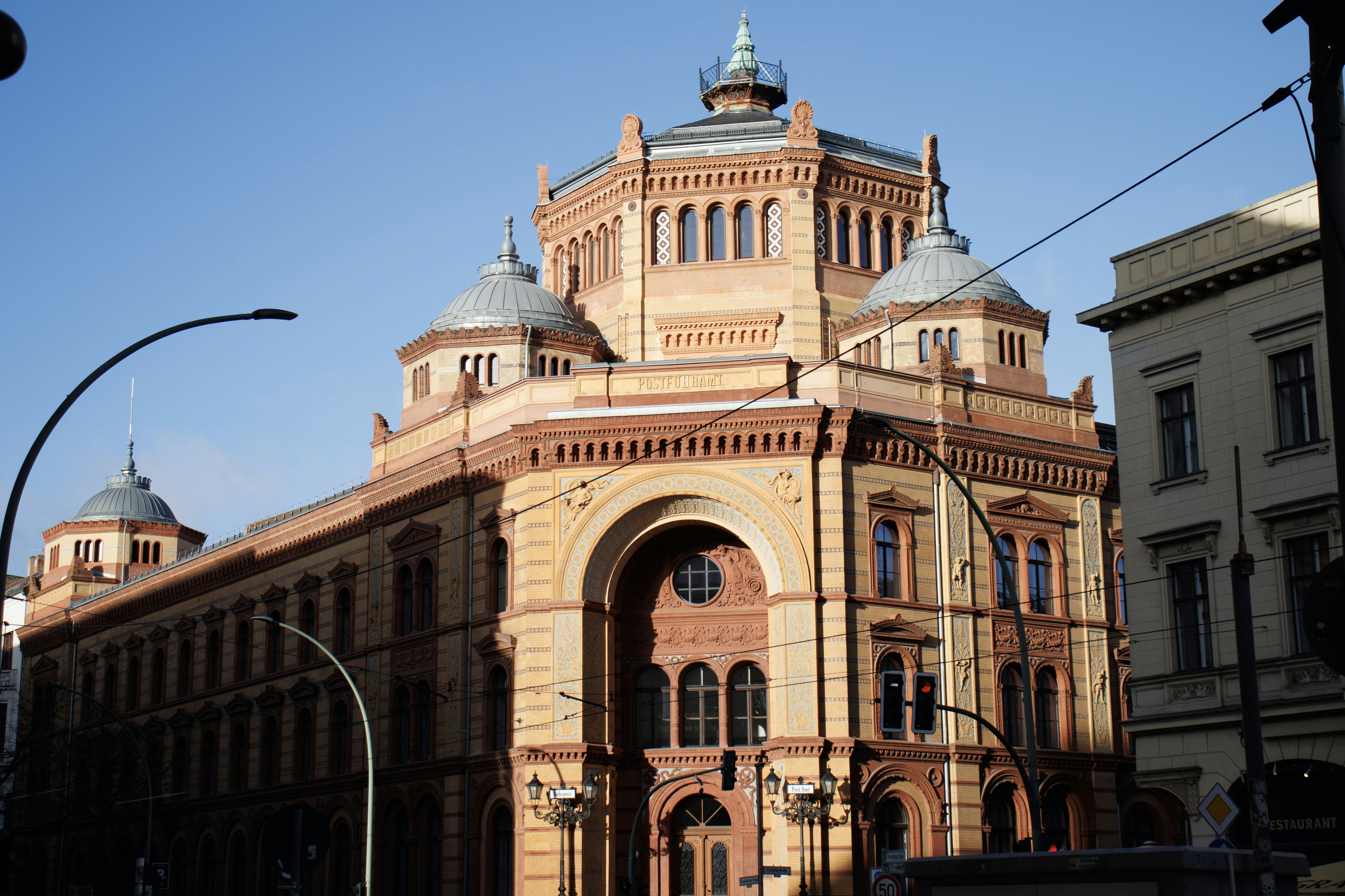 Photo by mustafayigitt