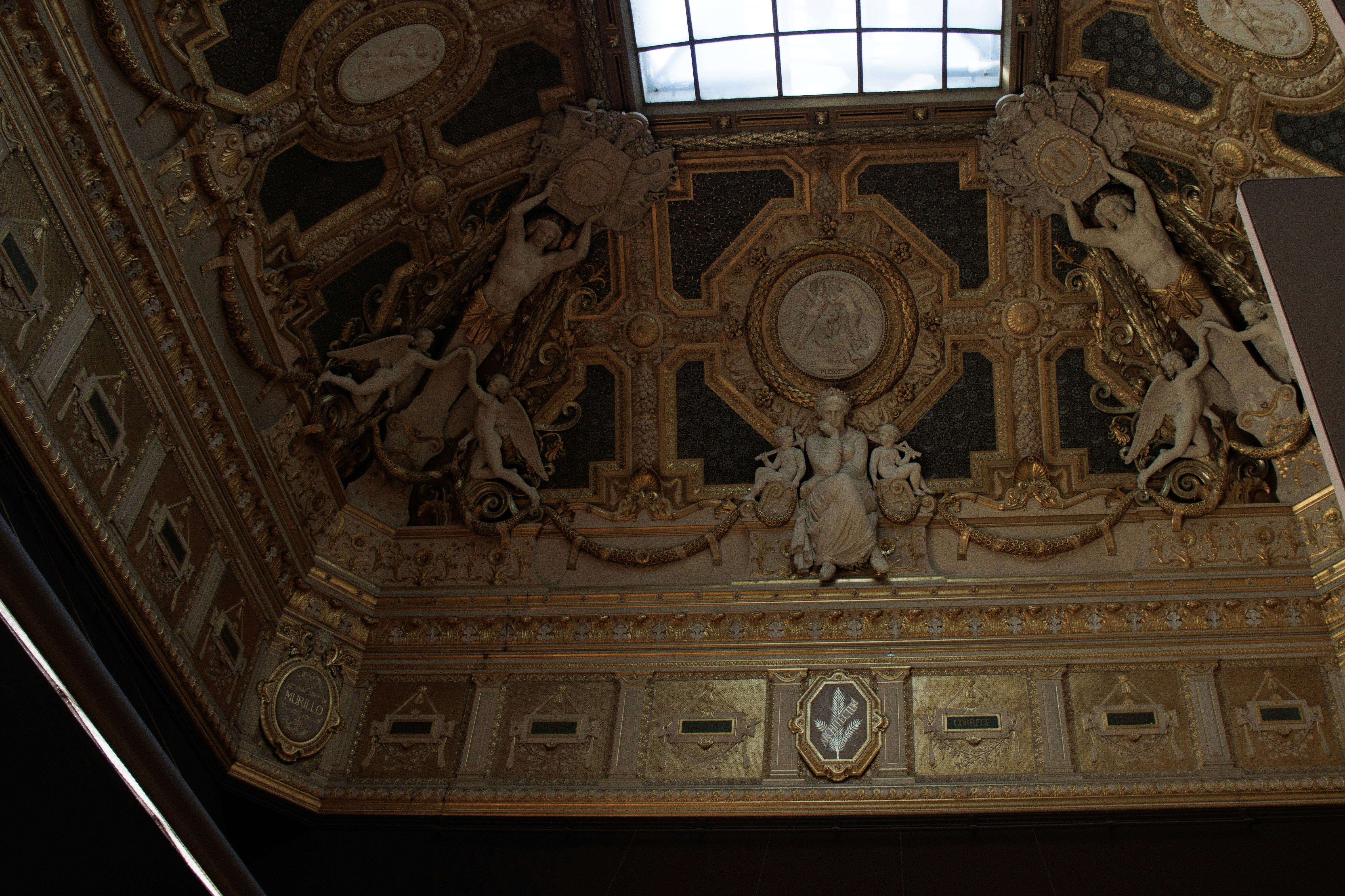 Photo by mustafayigitt