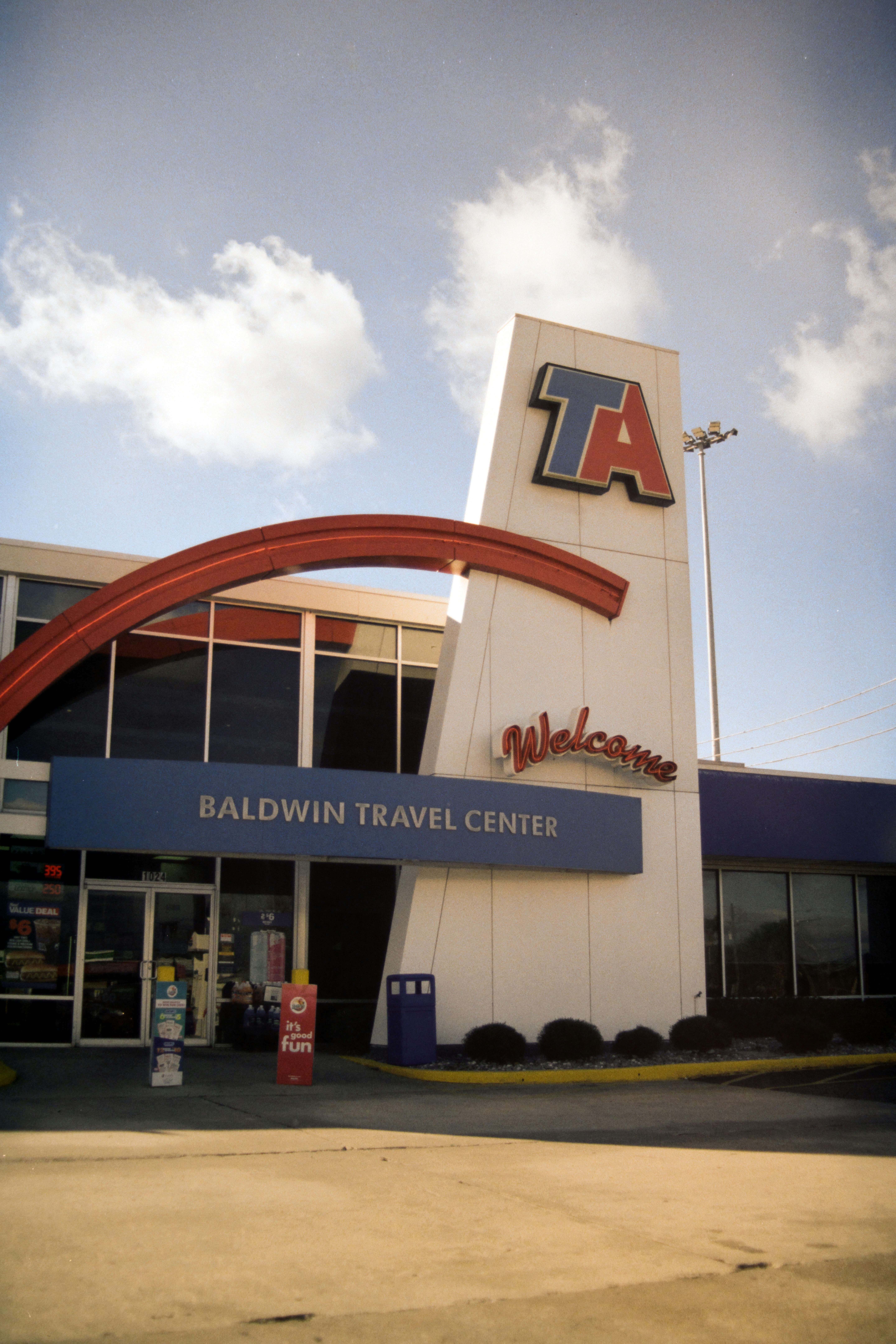 truck stop amenities