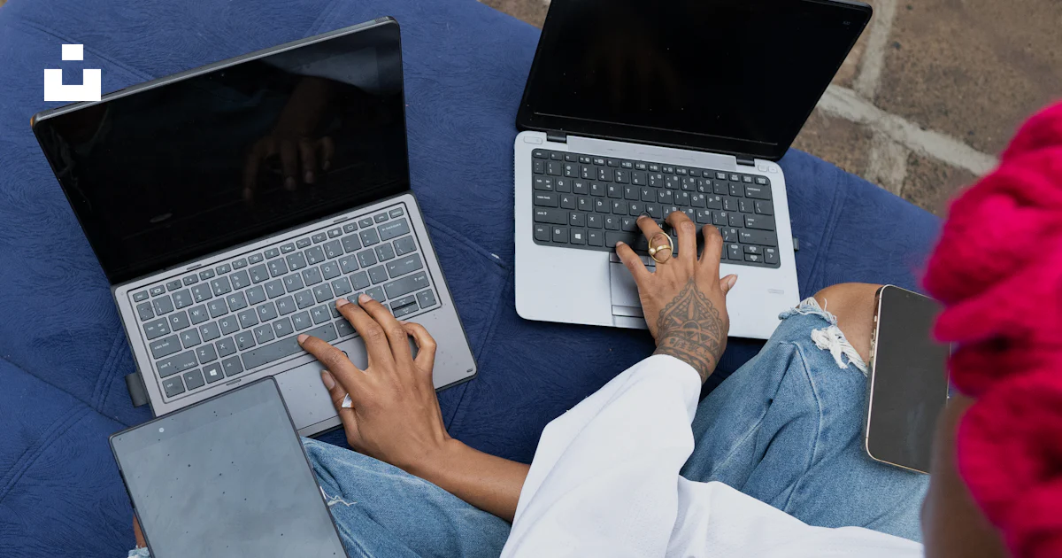People Using Laptobs Two people using laptops outdoors on a blue cushion. photo – Free ...
