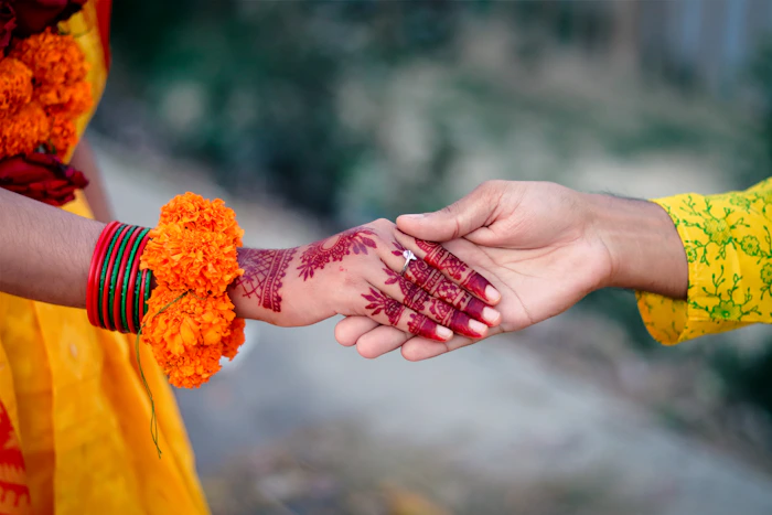 Mehndi Hands