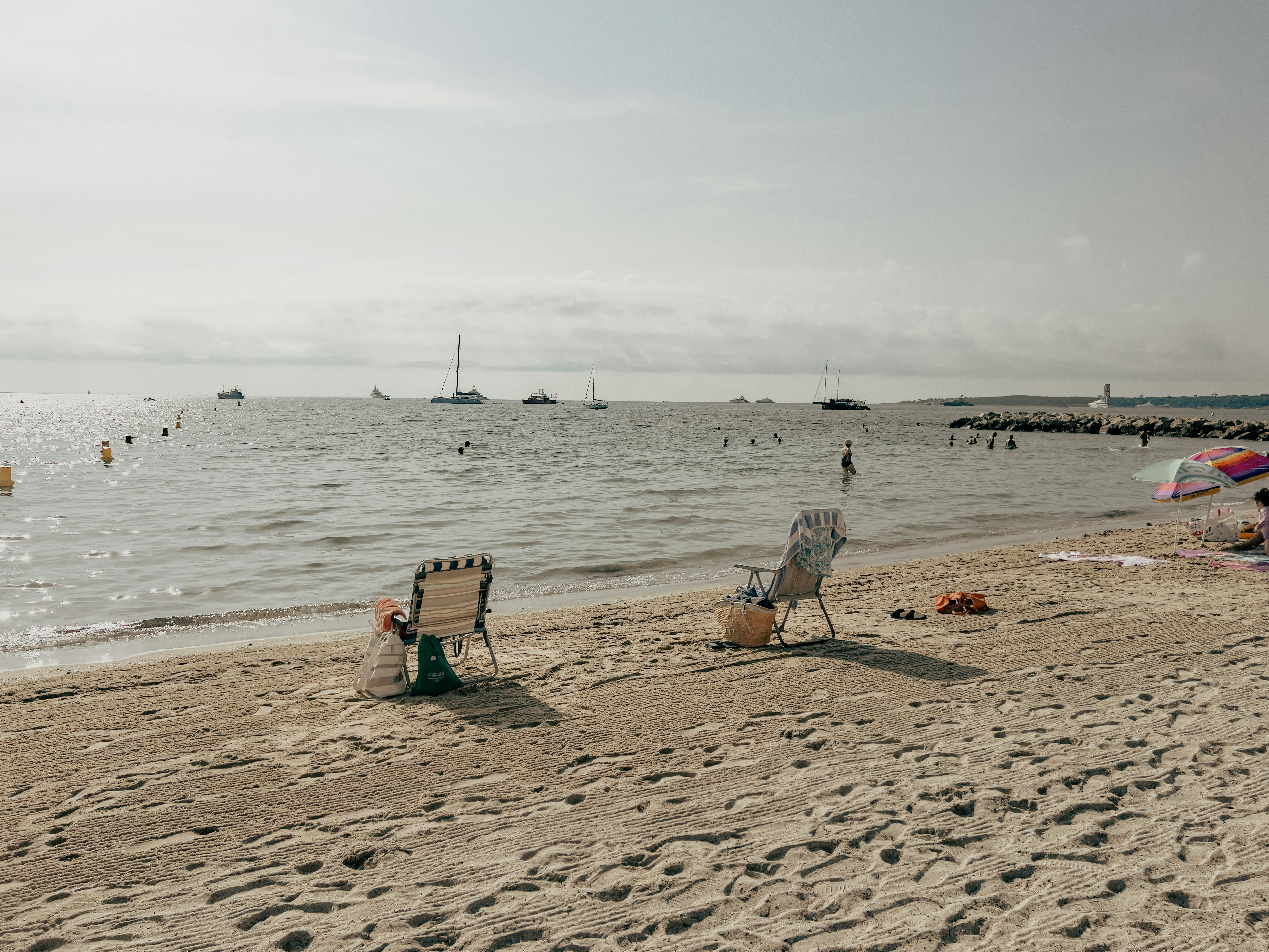 Photo by whereiskylenow