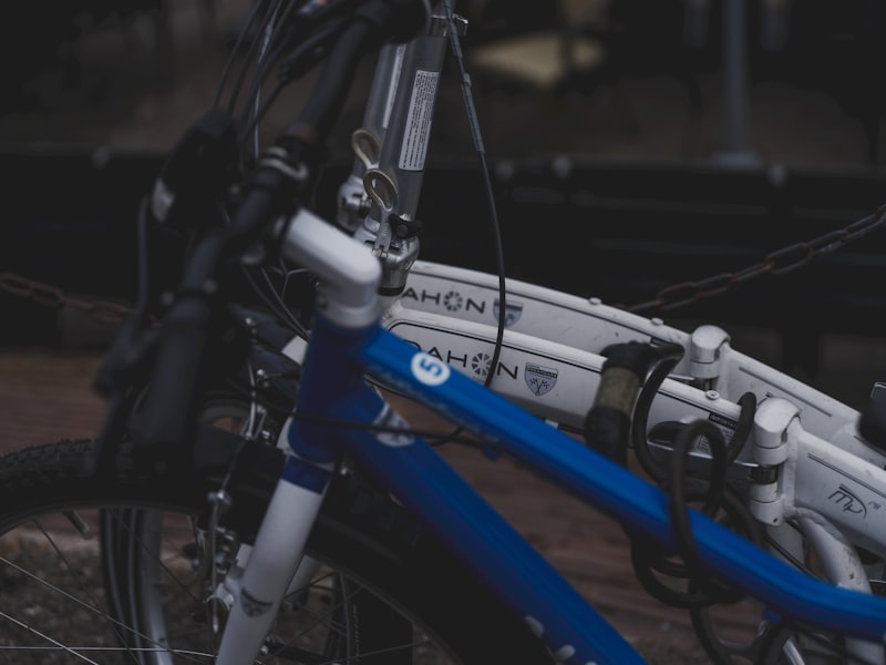 Blue Dahon folding bike