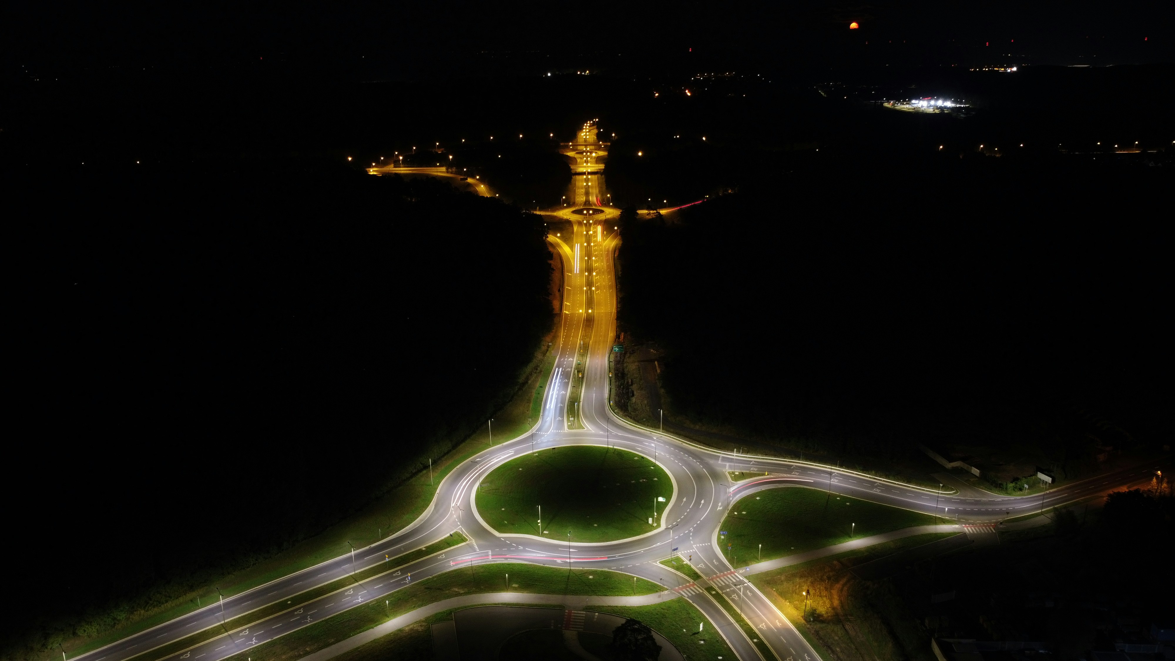 Photo by pawelprzykaza