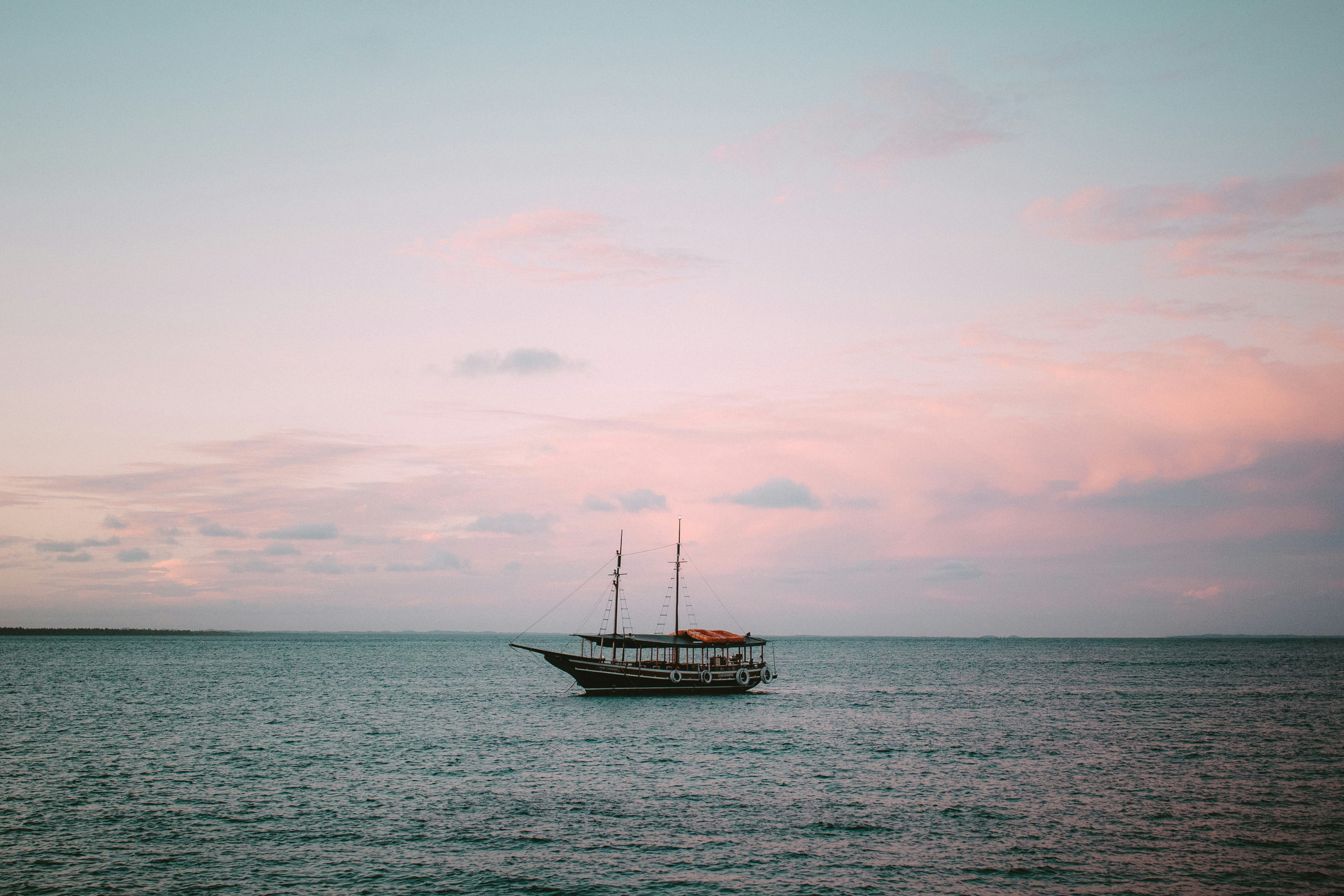 Photo by jonathanborba