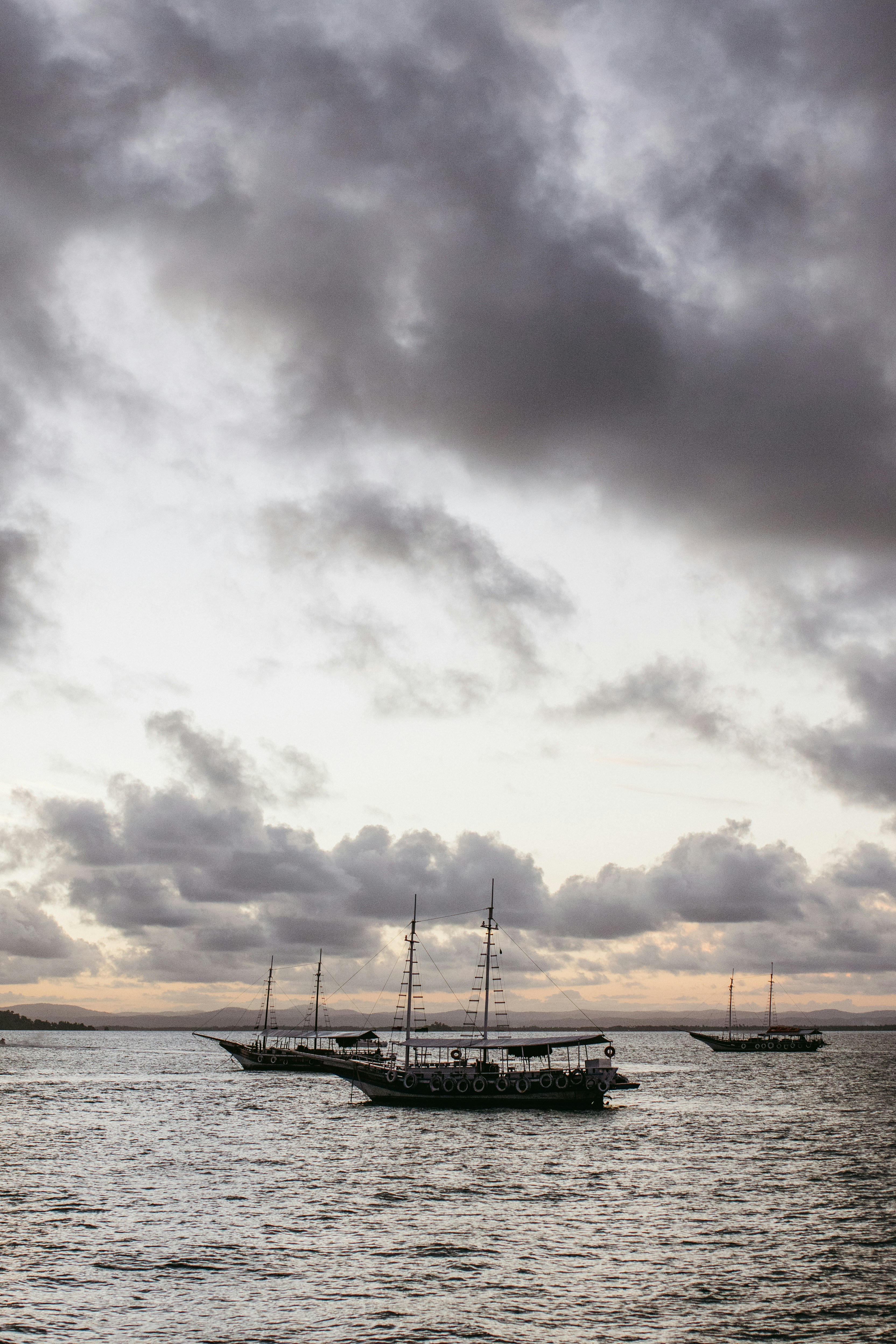 Photo by jonathanborba