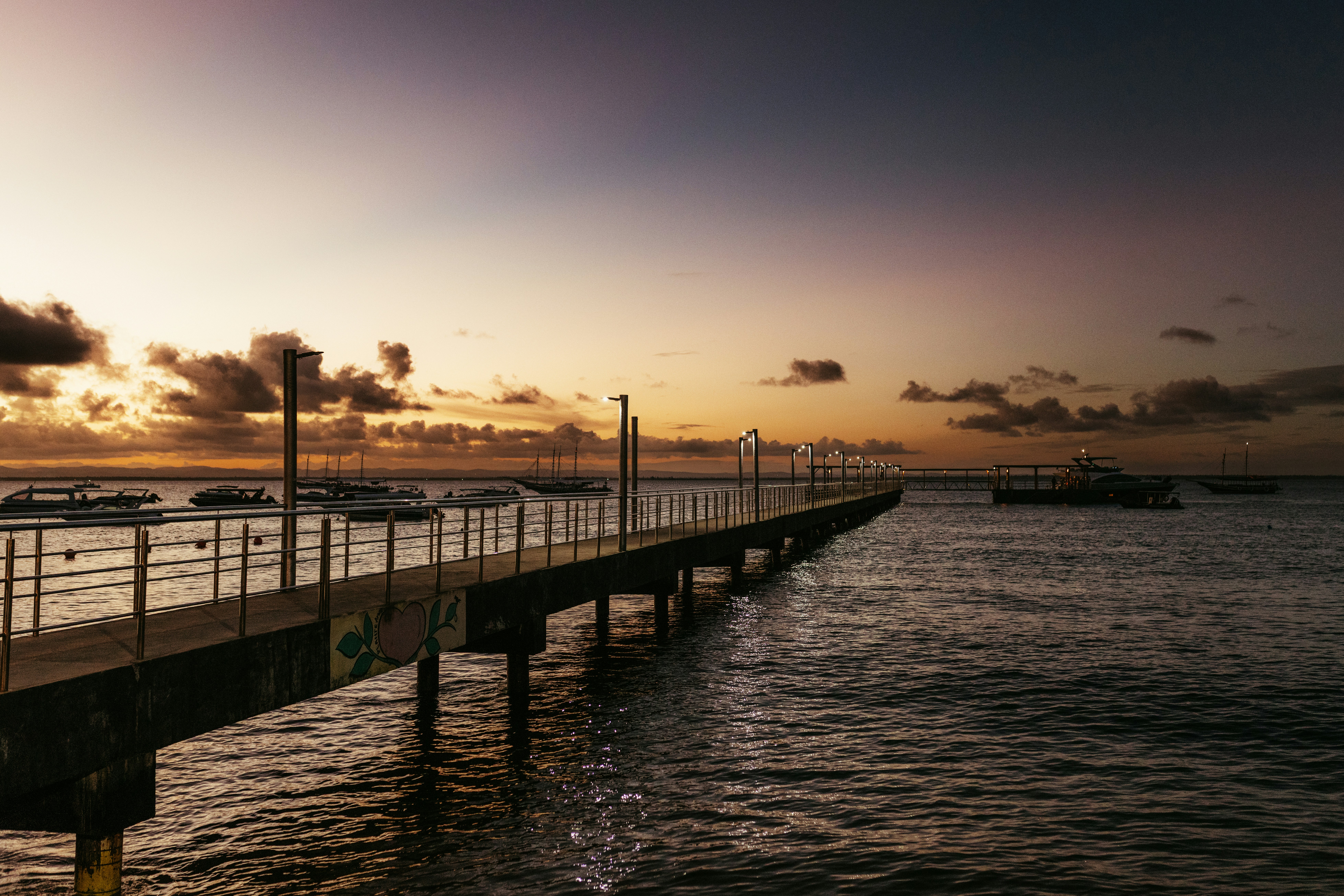 Photo by jonathanborba