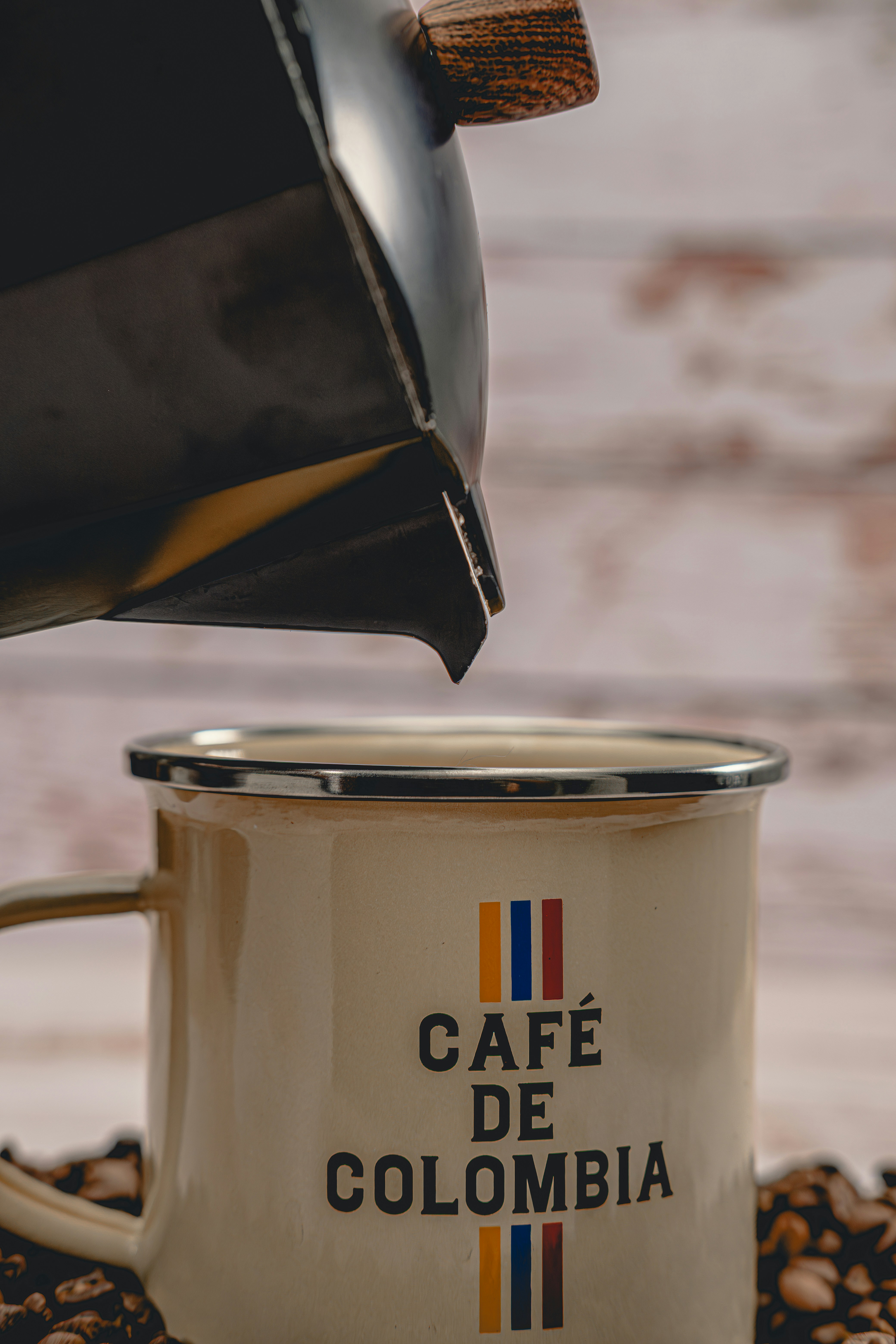 Understanding the Coffee Growing Process: From Seed to Bean