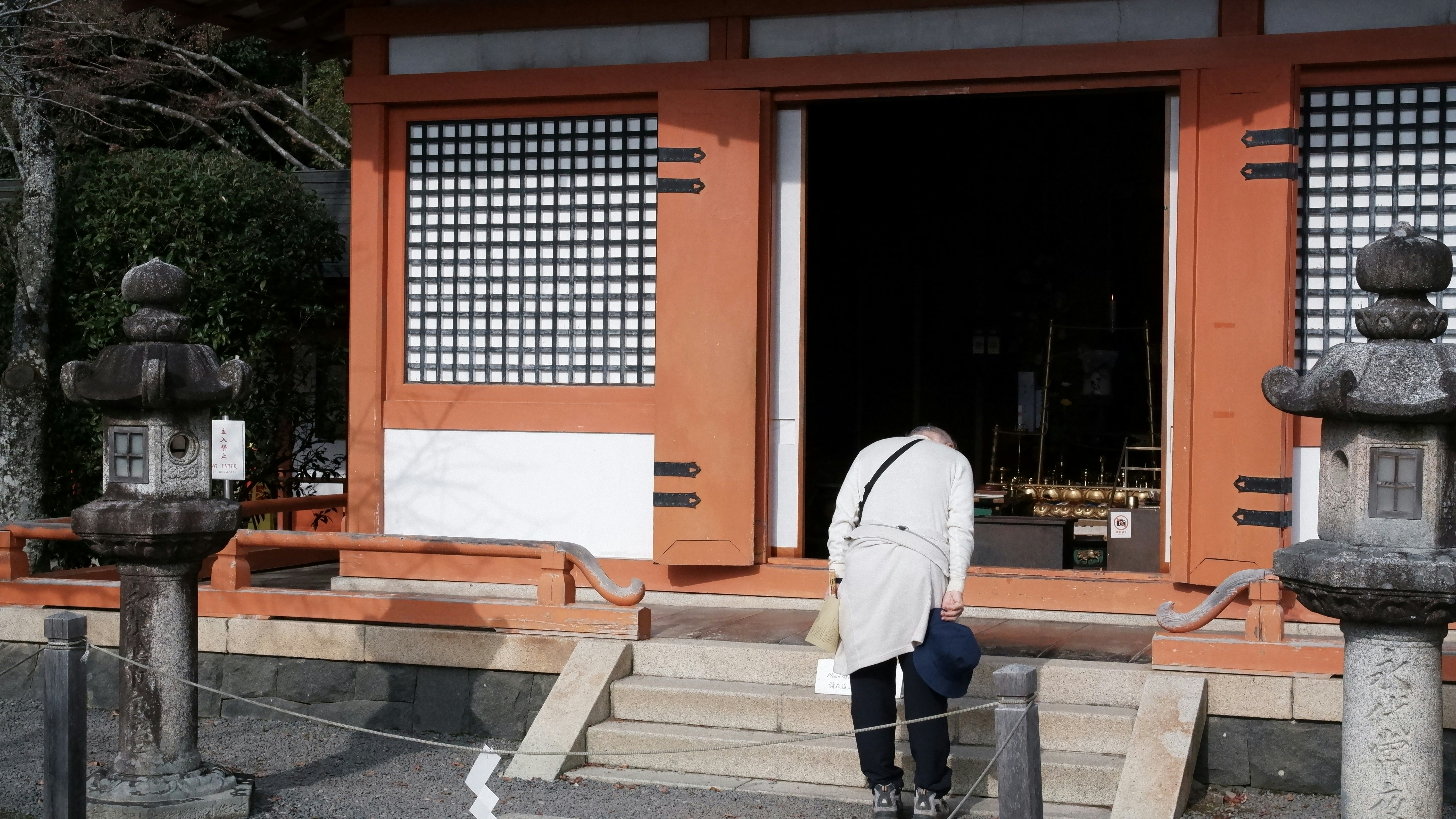 Photo by ryohariantoo