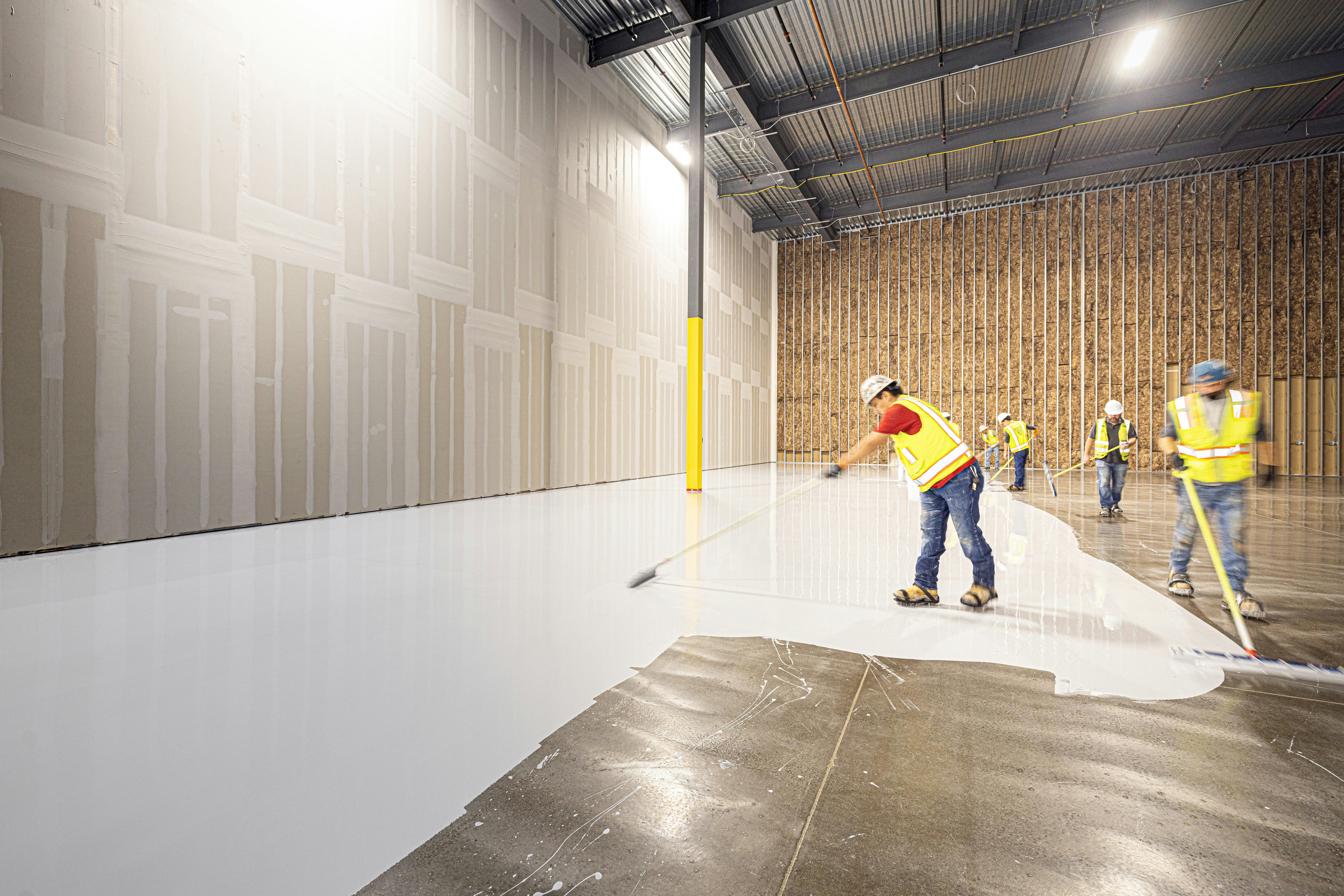 Choosing the Right Commercial Roof System: How Experienced Contractors Actually Make the Call