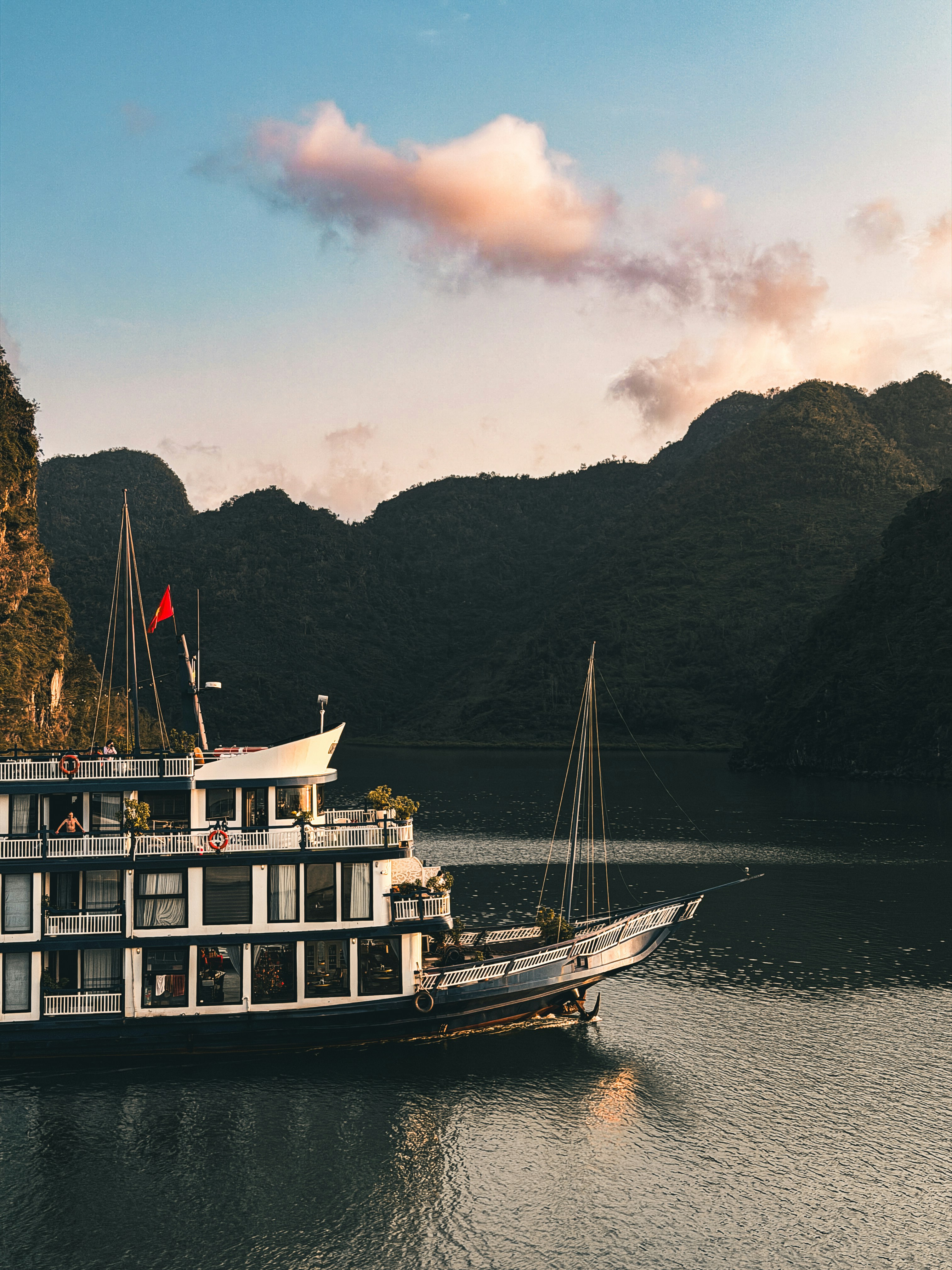 Photo by florianschmid