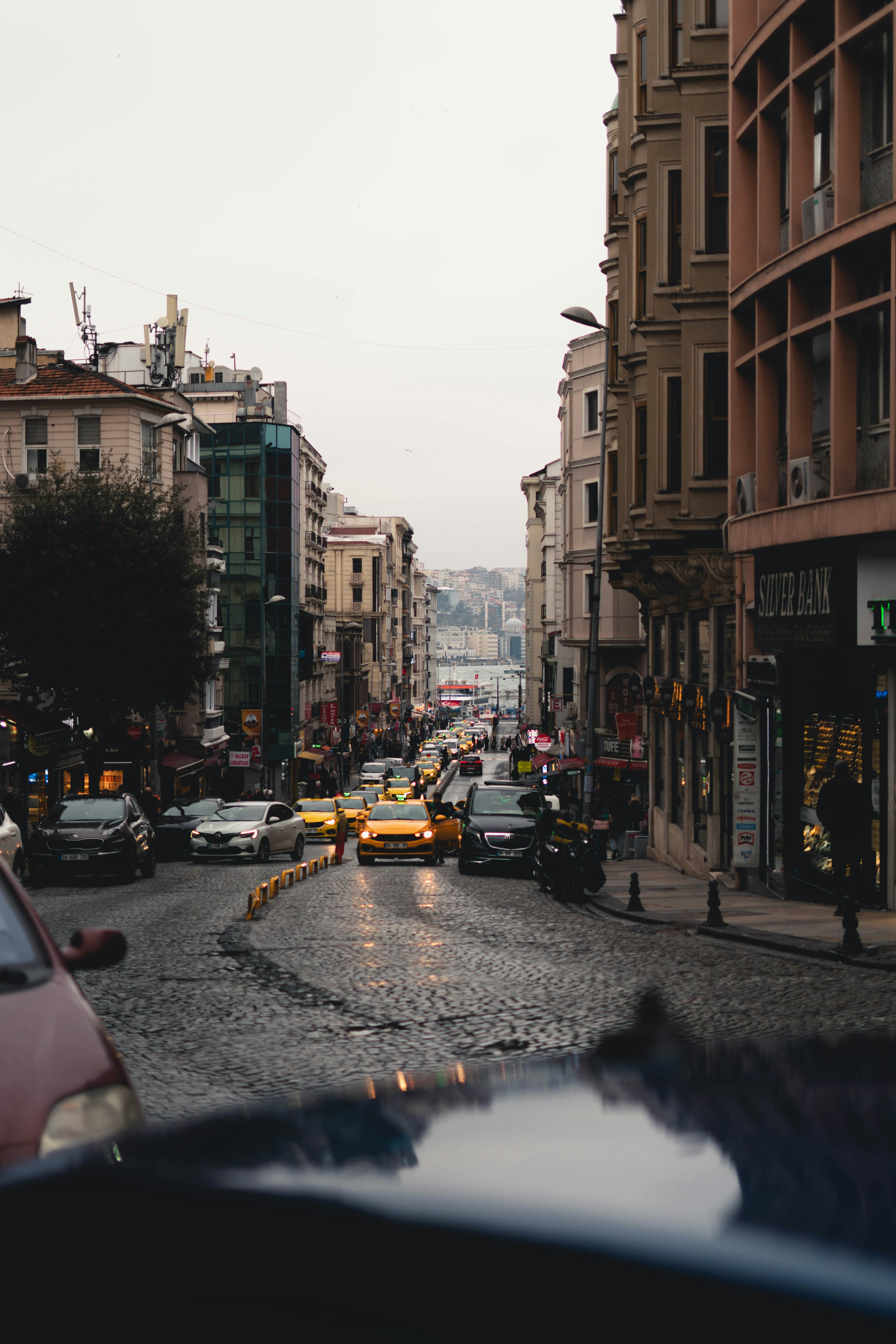 Photo by evgeeeenchik