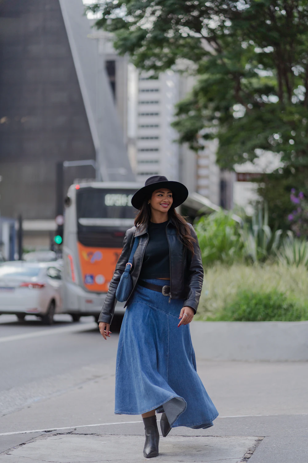 Koleksi rok denim wanita