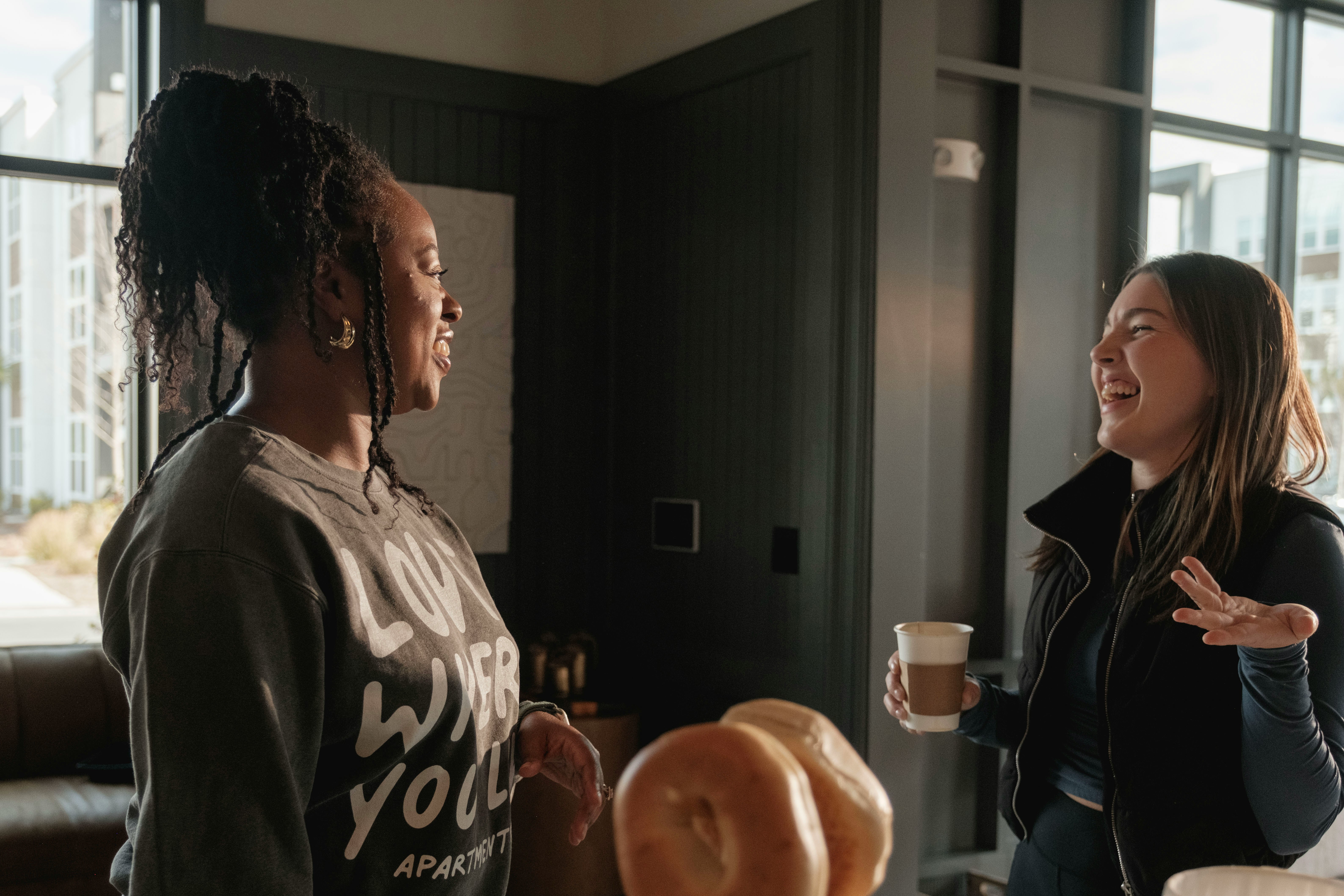 From Pleasantries to Depth: 7 Conversation Frameworks Used by High-Achieving Networkers