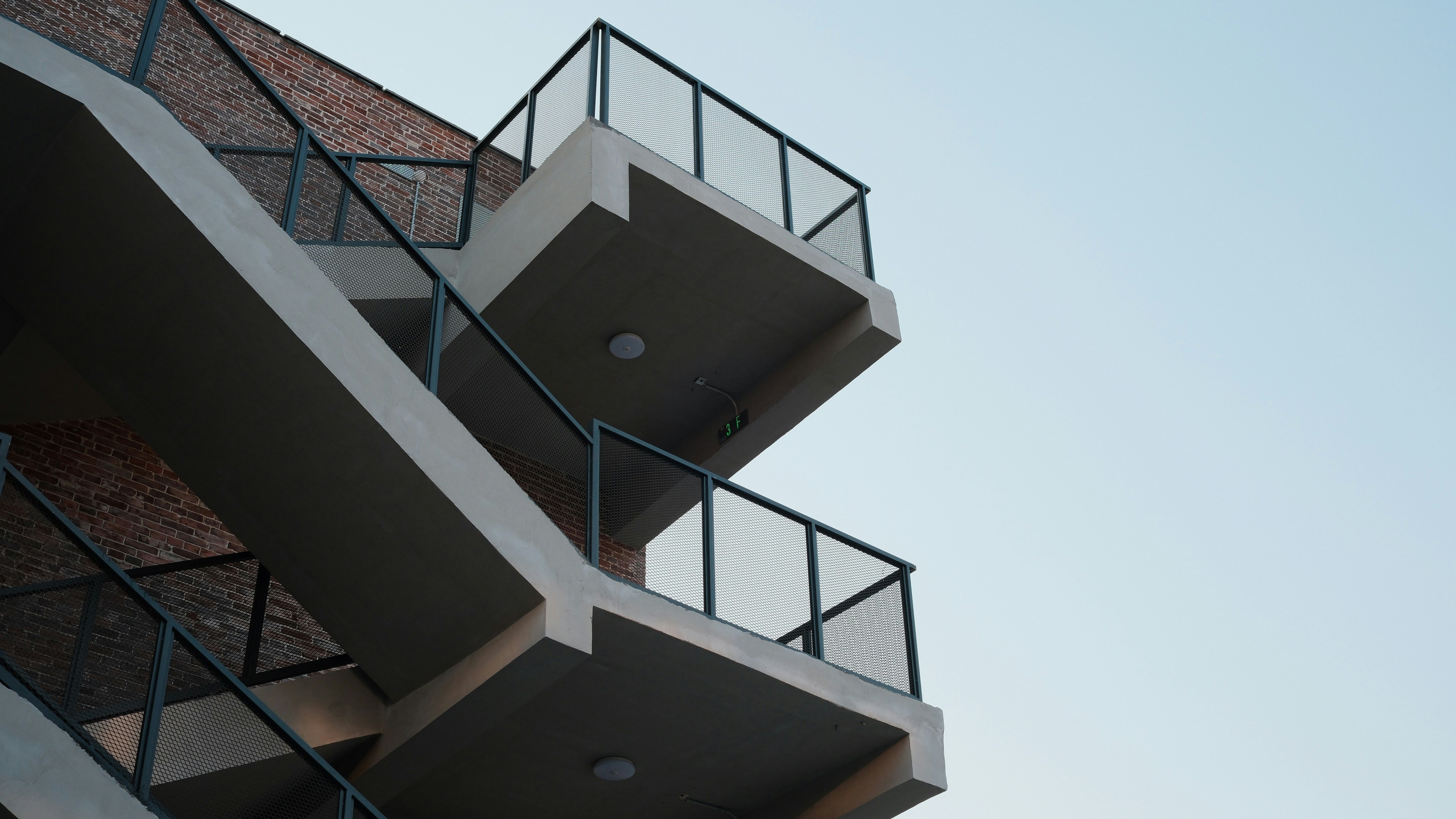 Photo by javen_traveler