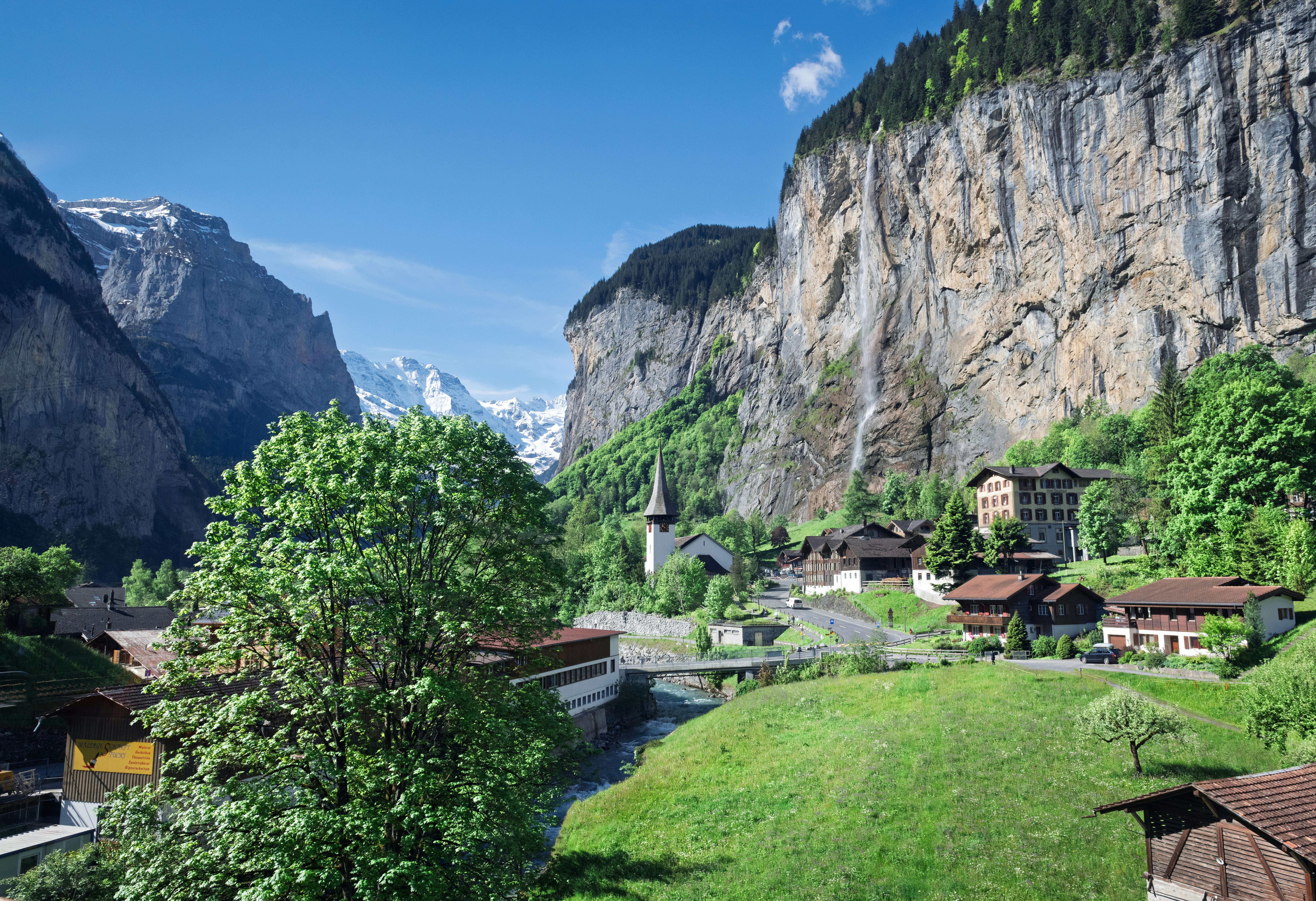 Photo by sriniunsplash