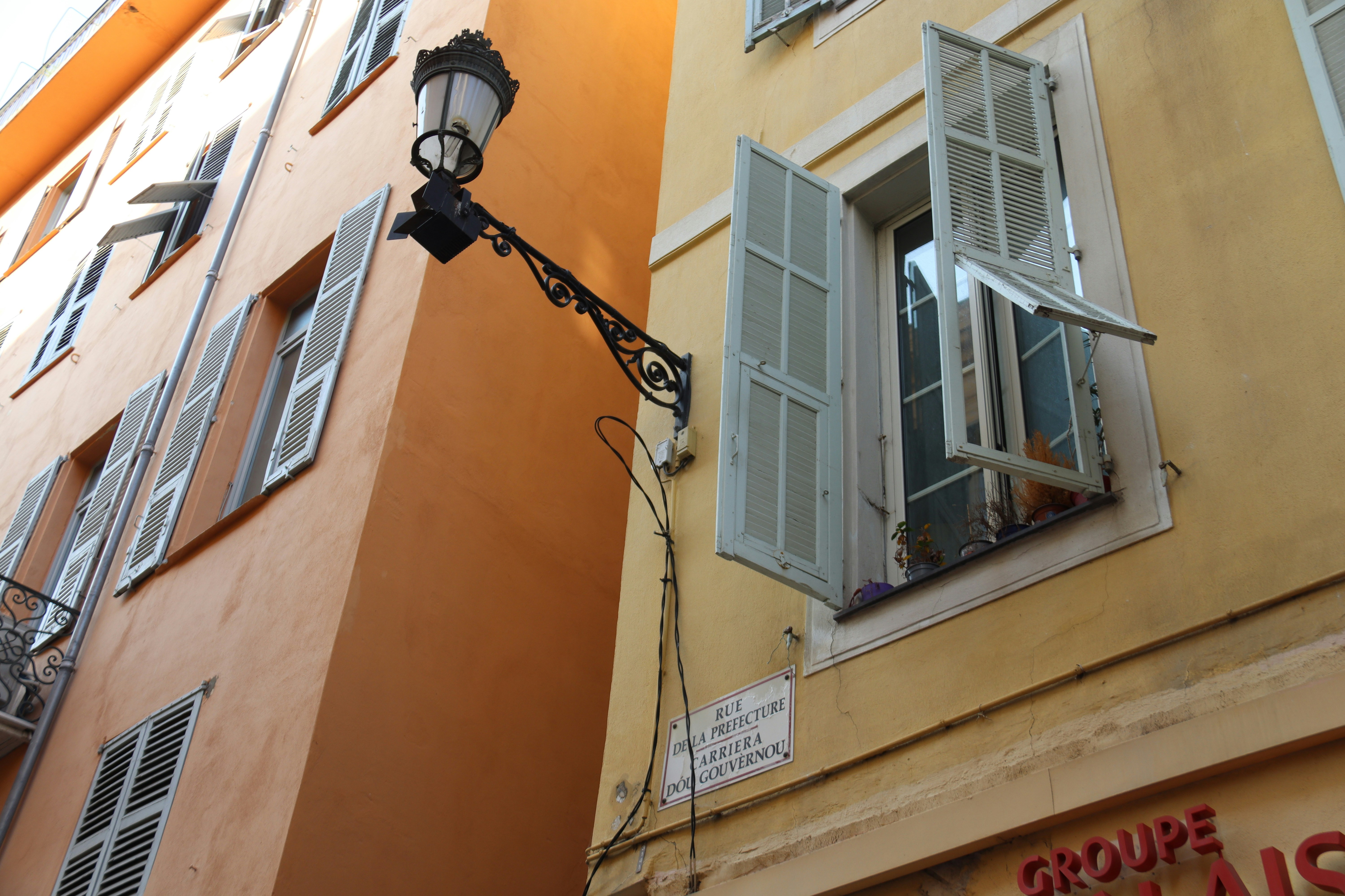 Photo by shalevcohen