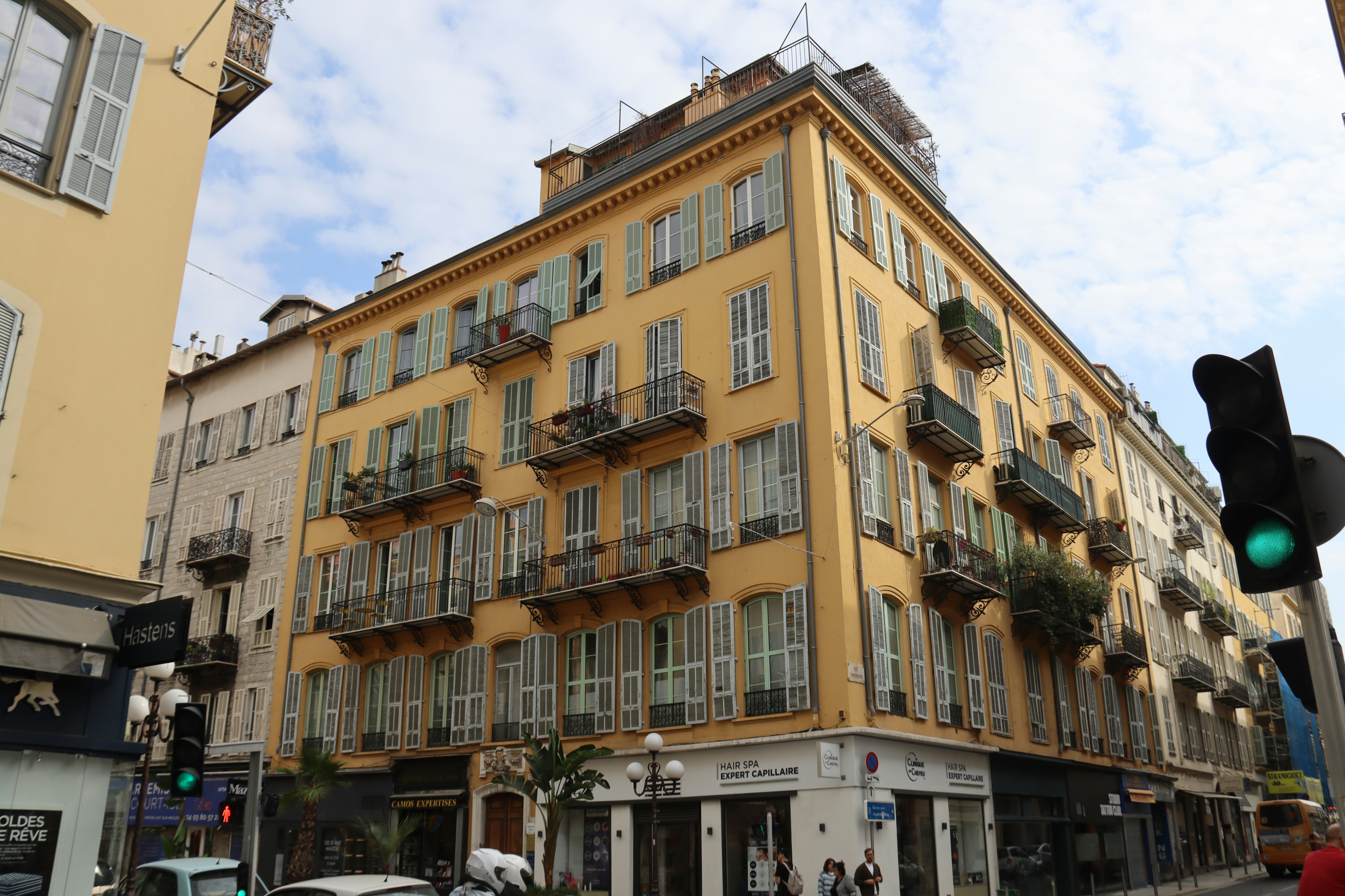 Photo by shalevcohen