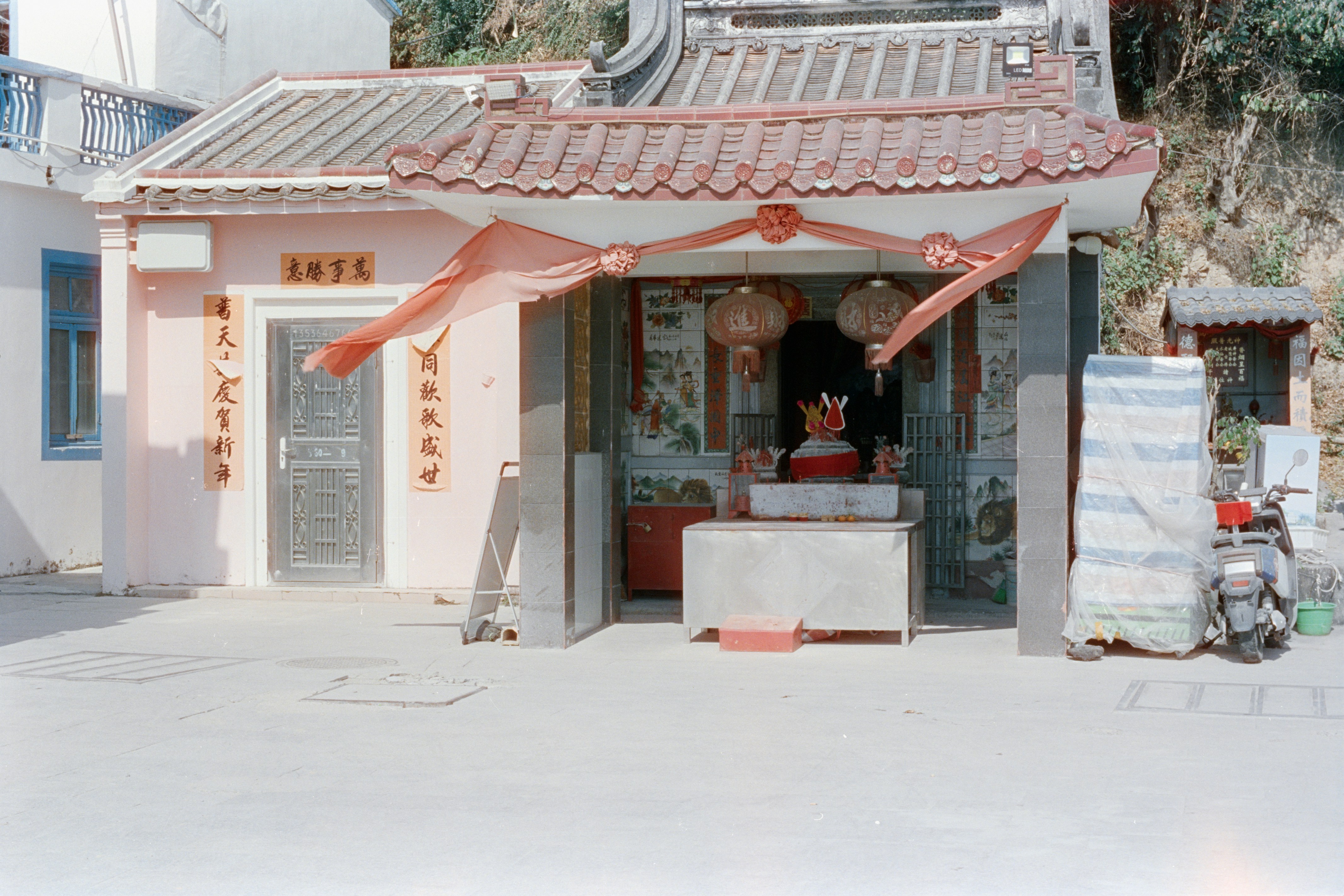 Photo by zhenyao_photo