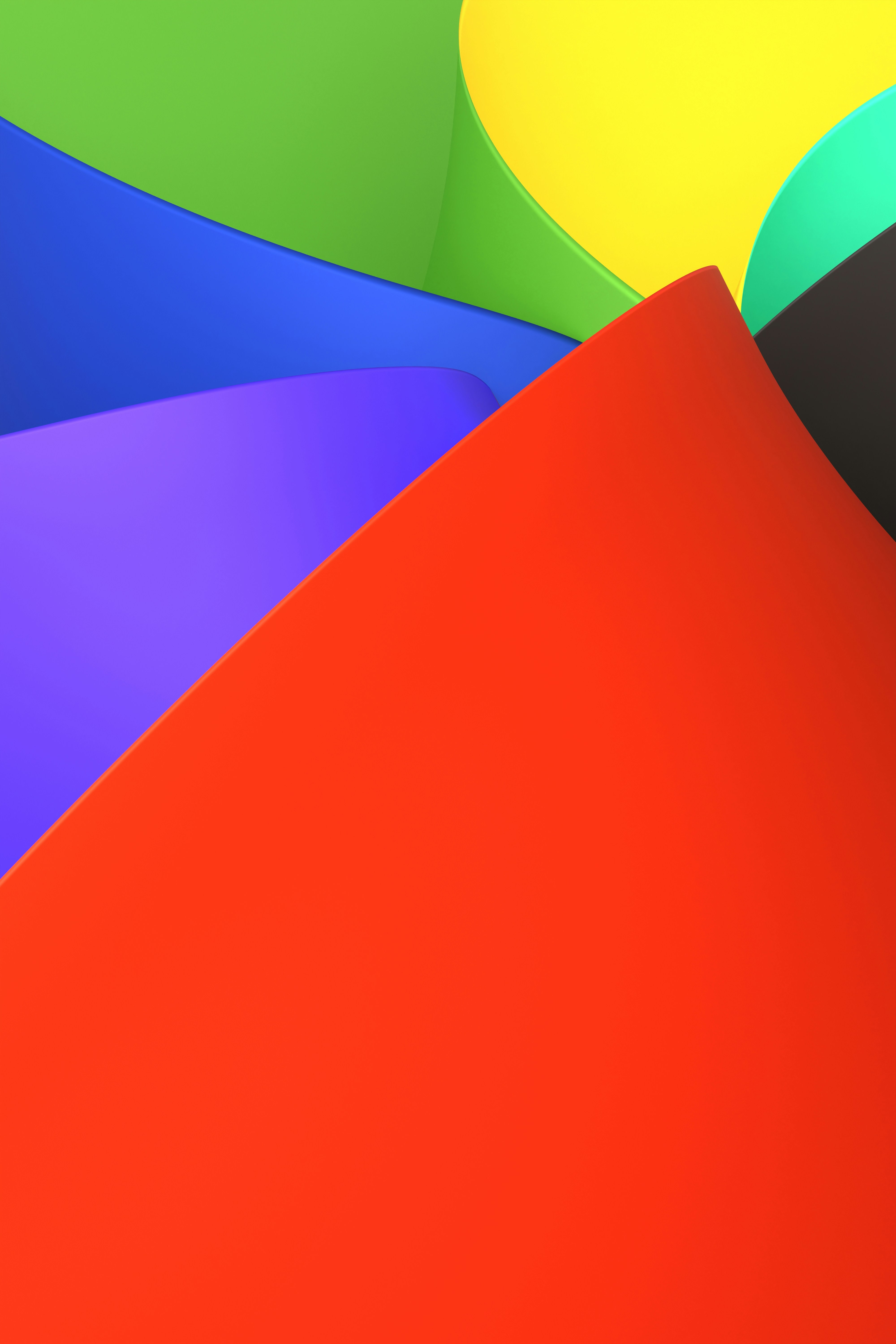 Formas abstractas y coloridas con bordes y curvas marcadas