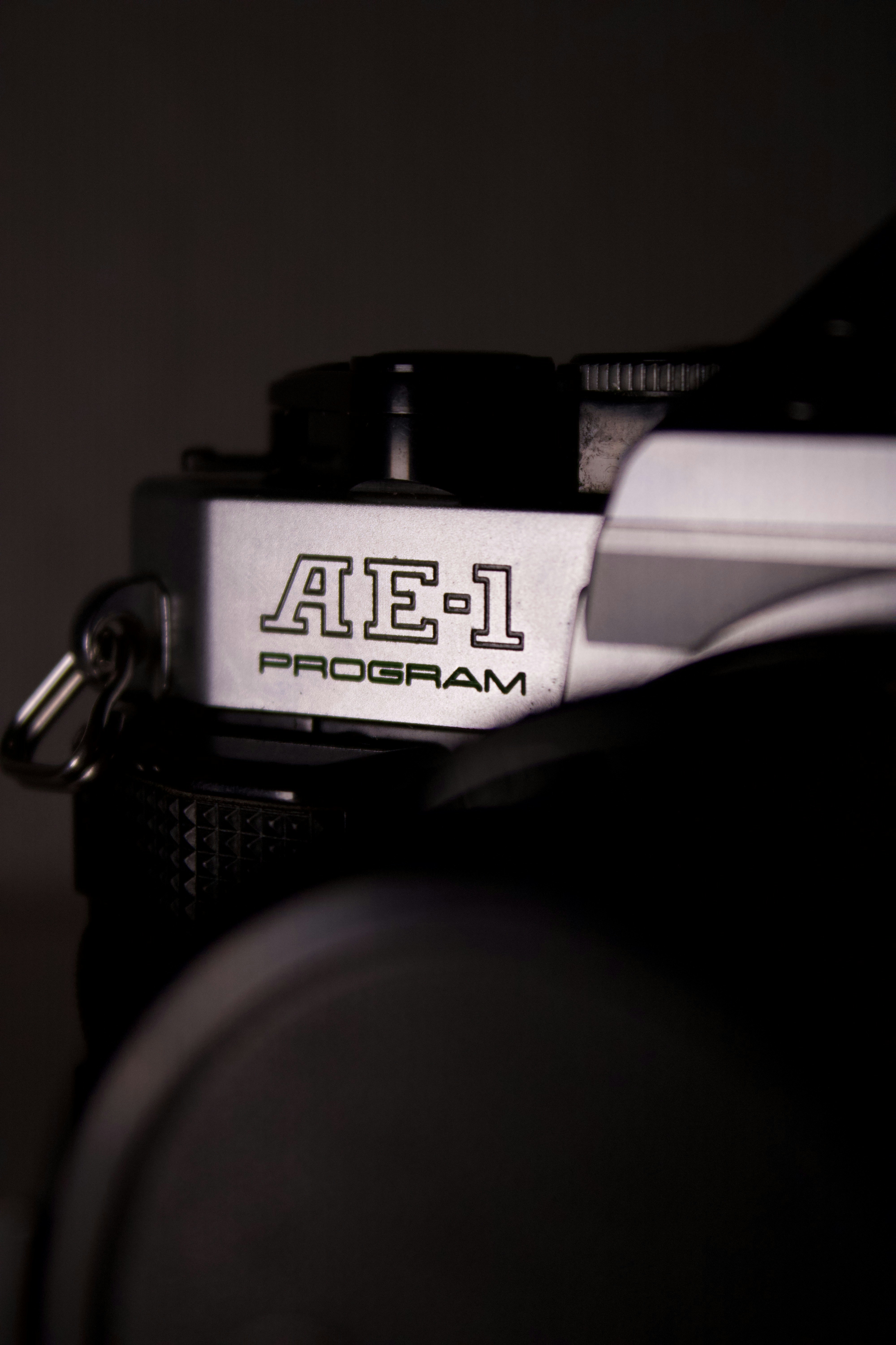 Nahaufnahme eines AE-1-Programmkamera-Details