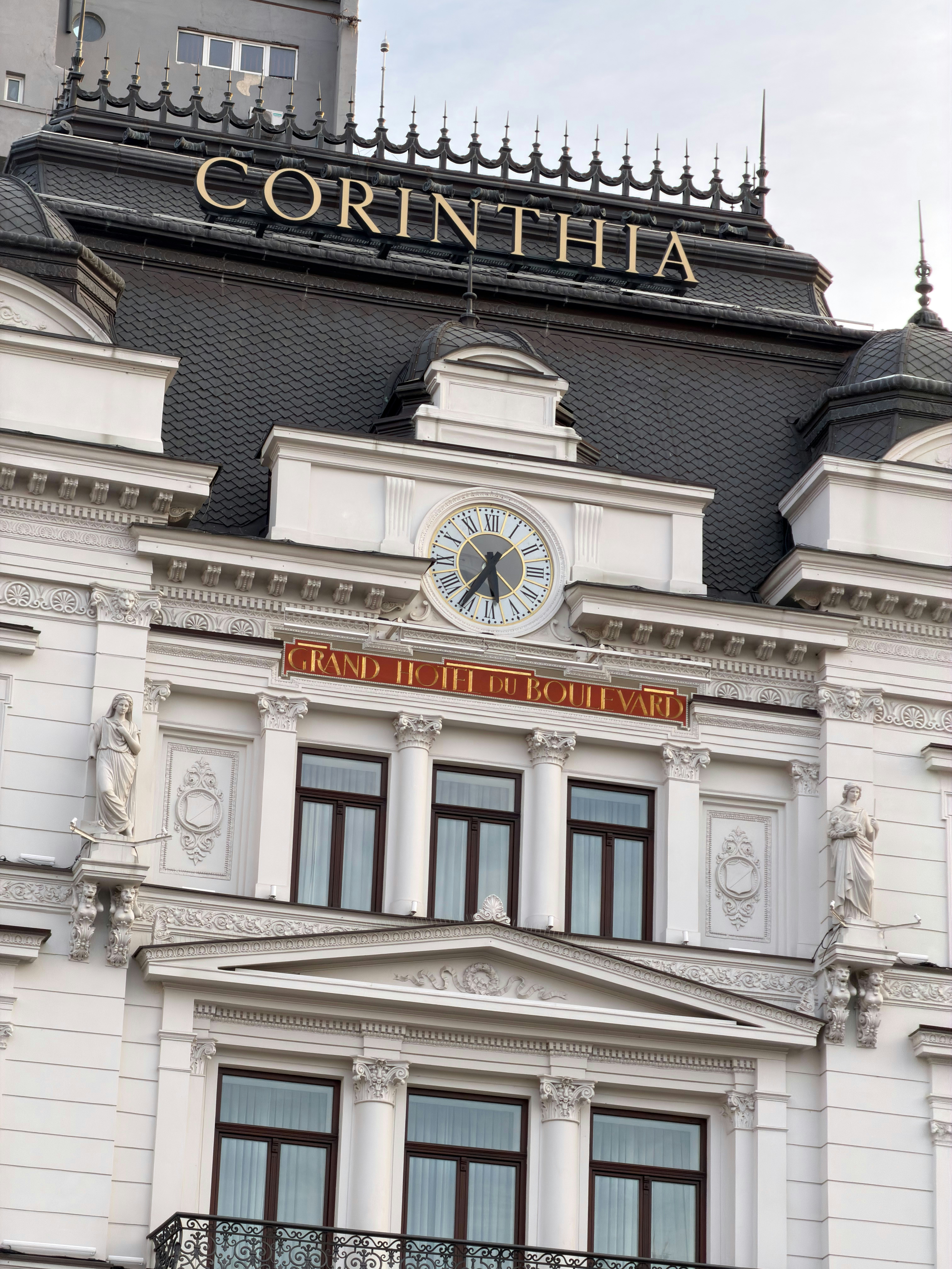 Grand hotel imperial "corinthia"