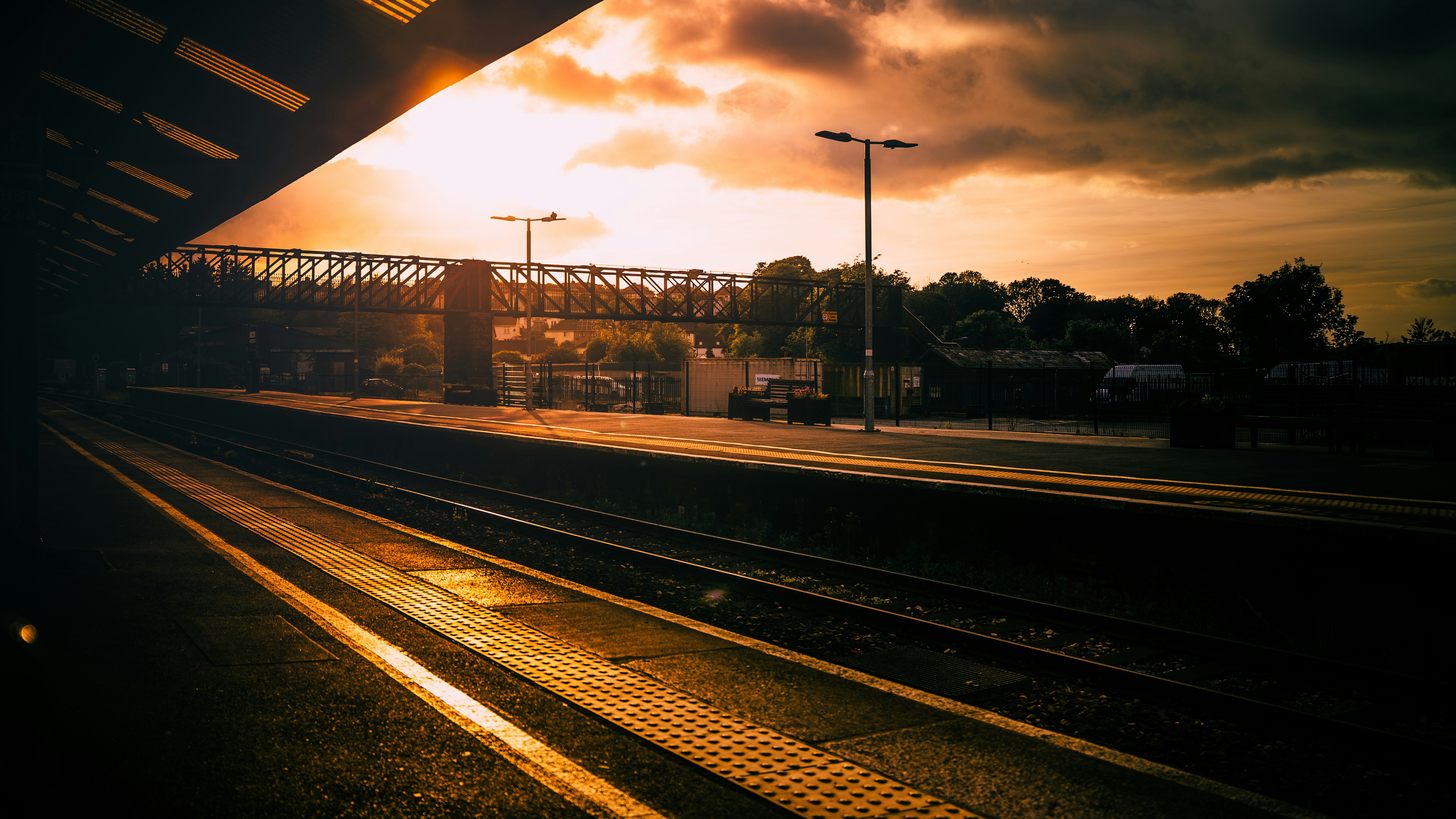 Photo by winstontjia