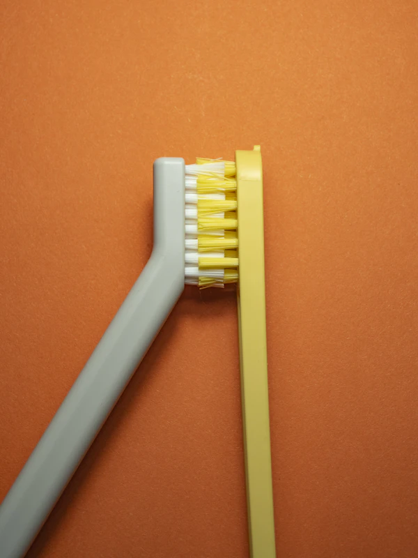 Bulk toothbrushes for dental offices and hotels