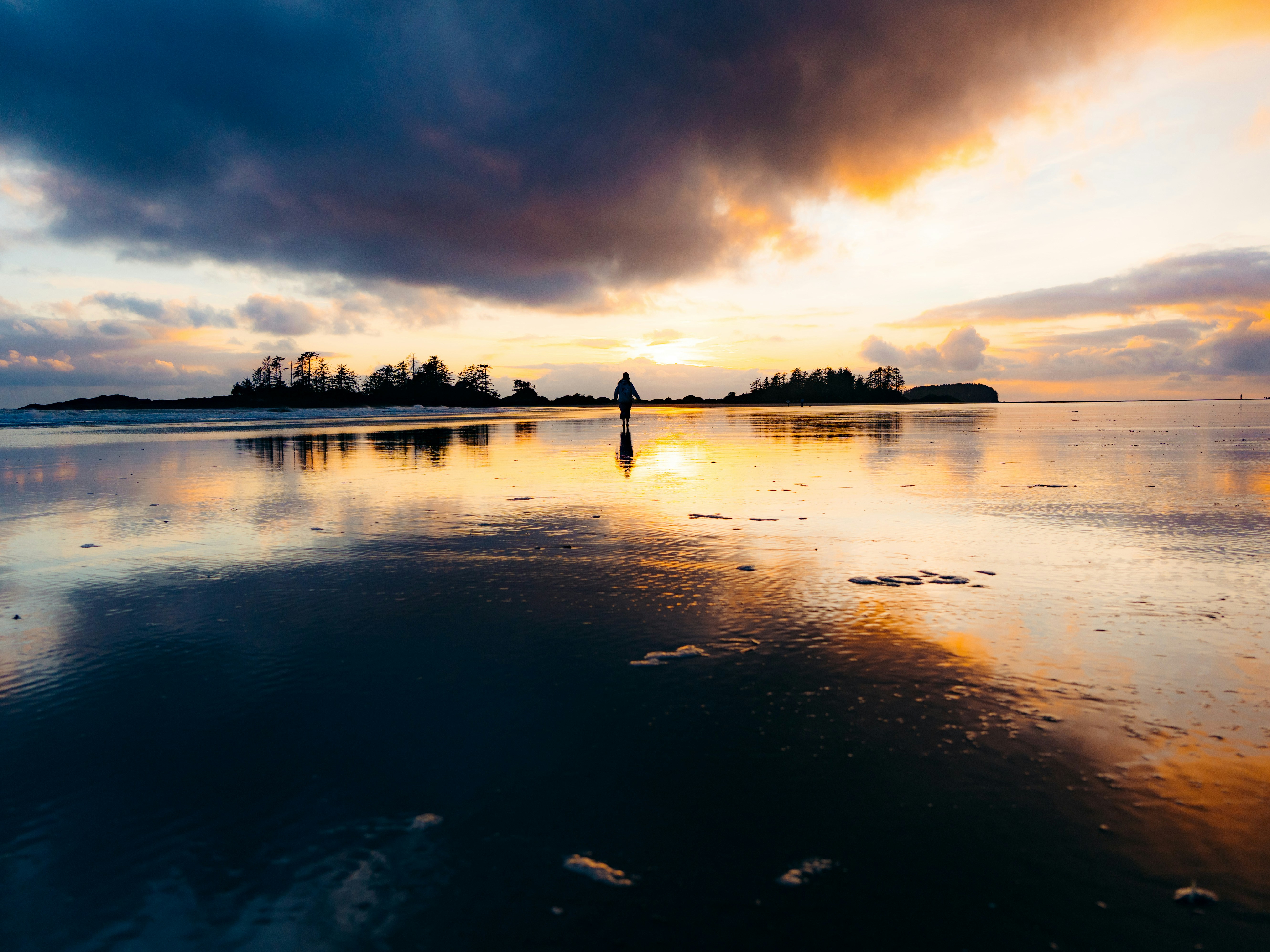 Photo by marcofirouz