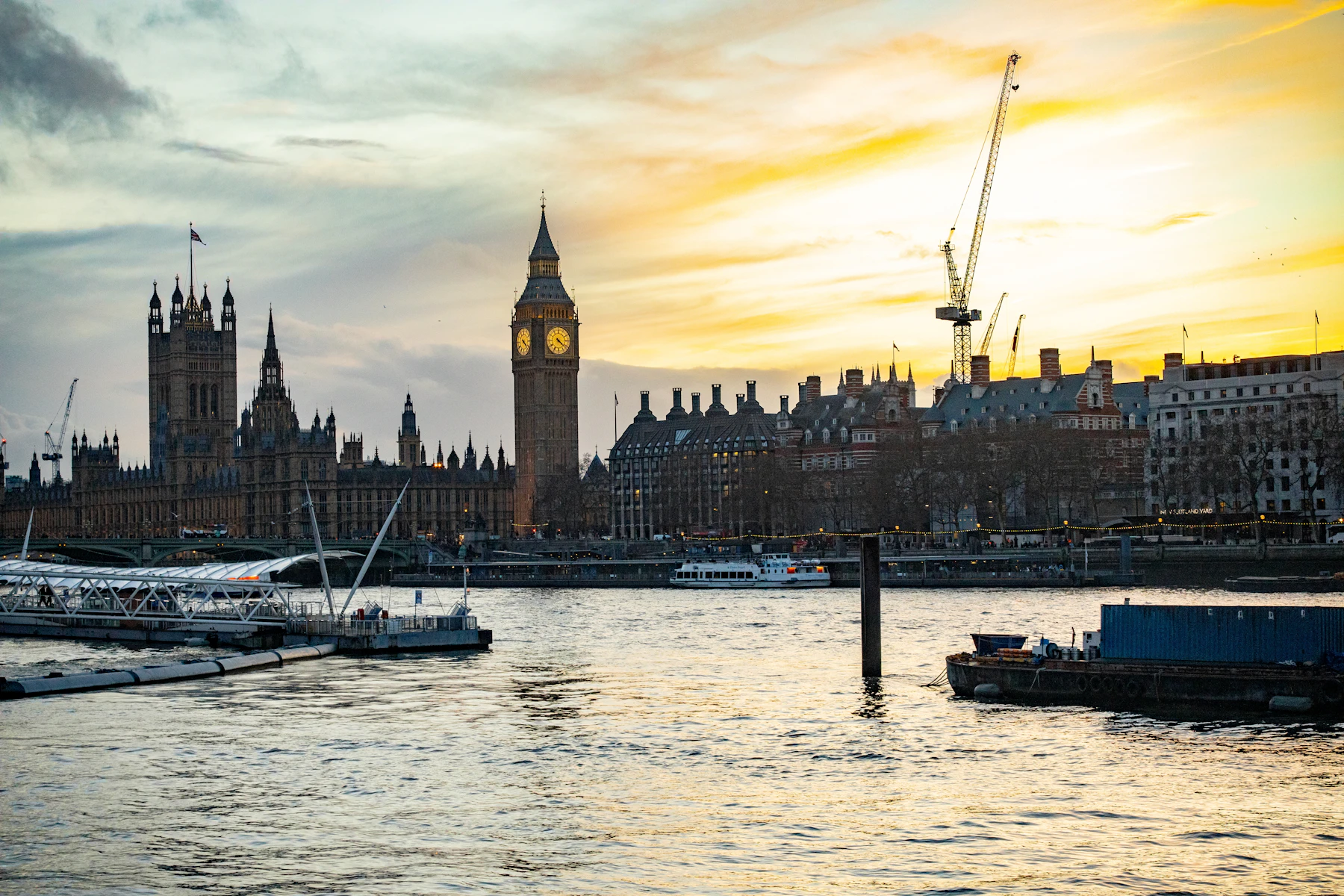 London and the Houses of Parliament